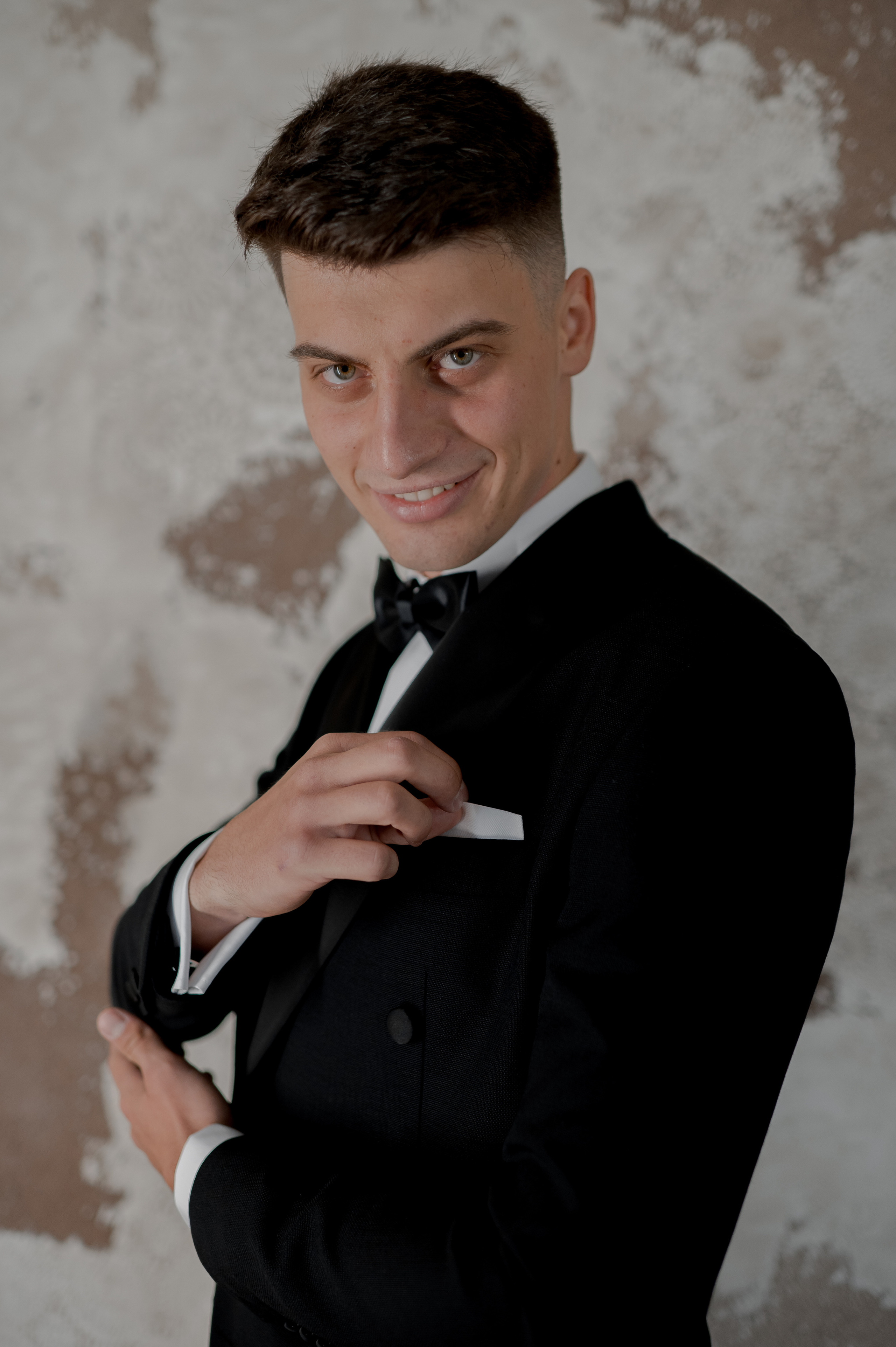 Cluj Wedding at Sungarden Resort. Fairytale wedding in Romania. Wedding photographer and videographer based in Timisoara, Romania