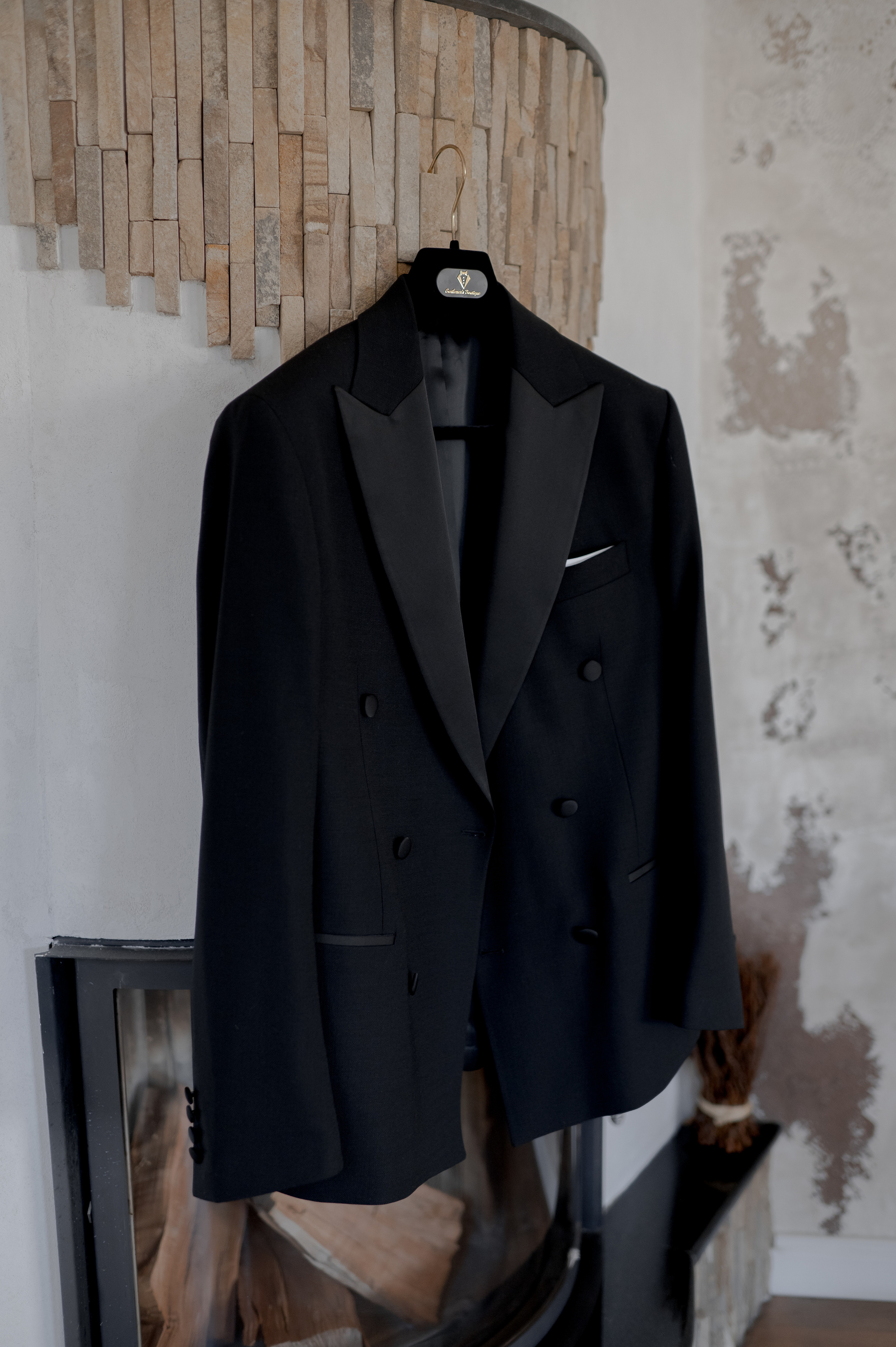 Cluj Wedding at Sungarden Resort. Fairytale wedding in Romania. Wedding photographer and videographer based in Timisoara, Romania