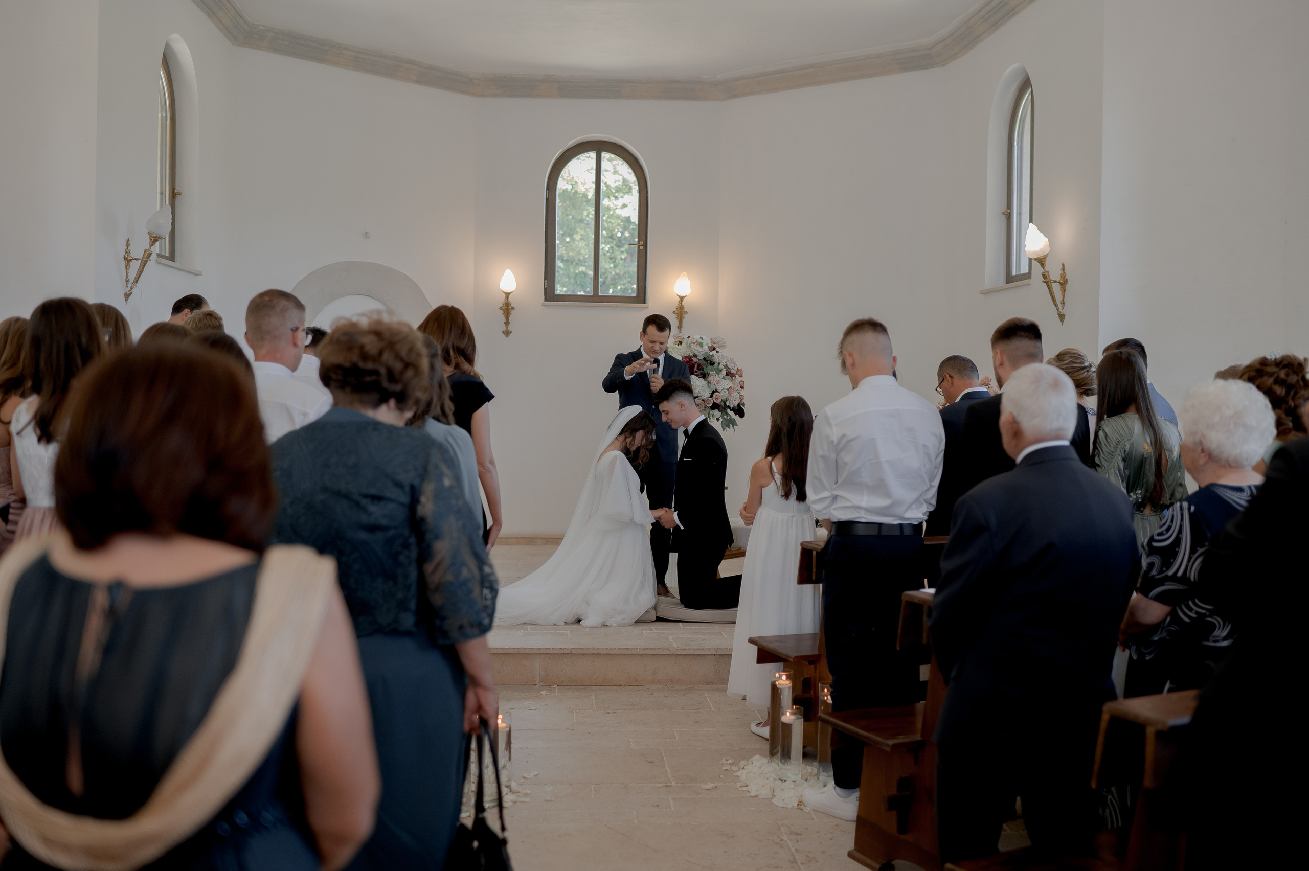 Cluj Wedding at Sungarden Resort. Fairytale wedding in Romania. Wedding photographer and videographer based in Timisoara, Romania