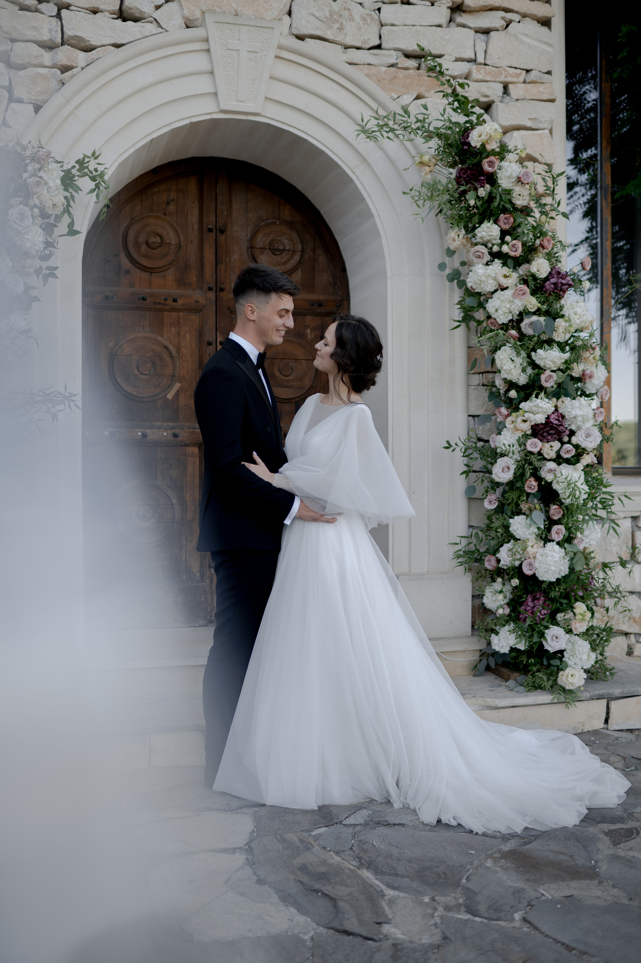 Cluj Wedding at Sungarden Resort. Fairytale wedding in Romania. Wedding photographer and videographer based in Timisoara, Romania