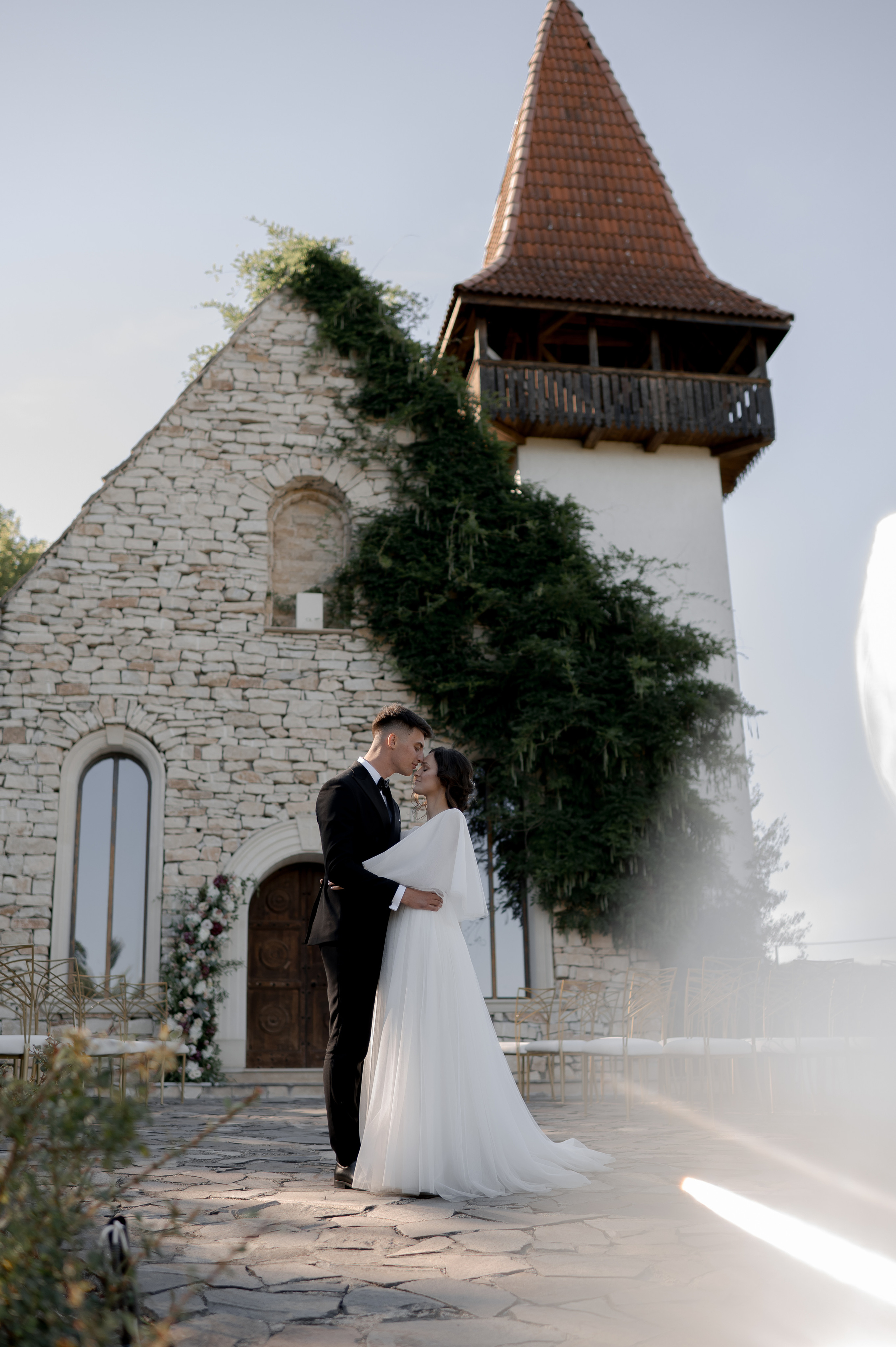 Gorgeous SunGarden Resort wedding in July: Darius and Denisa with Denisa in a Romana G Urmanczy wedding dress from Cluj and Zahav wedding bands.