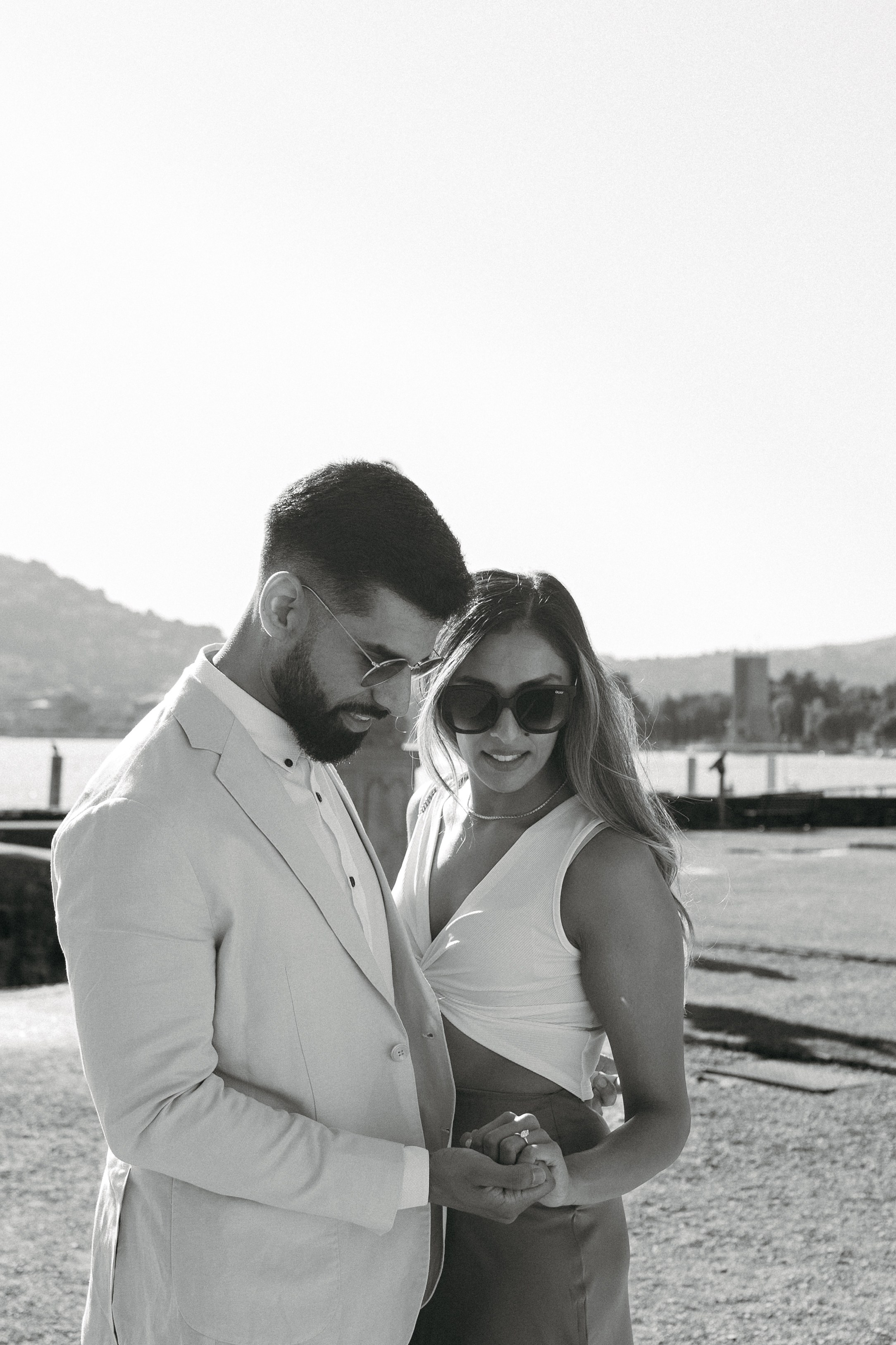 She said yes 💍. Wedding photographer in Italy