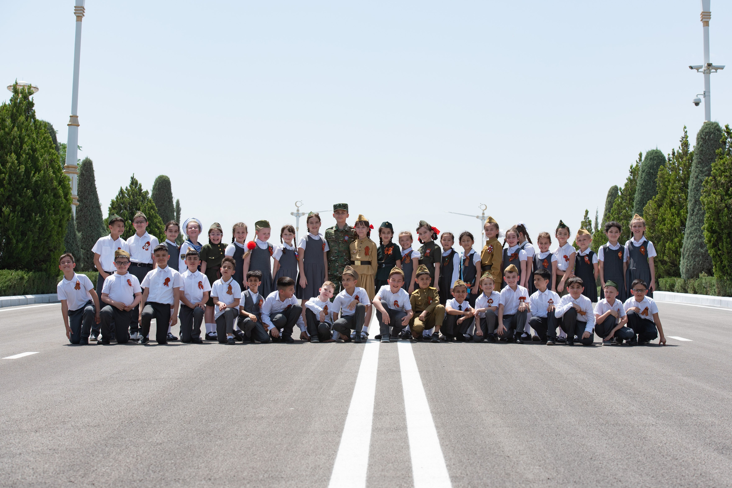 Вечный огонь 2"А» класс. Ваш фотограф в Ашхабаде Гамлет Осипов