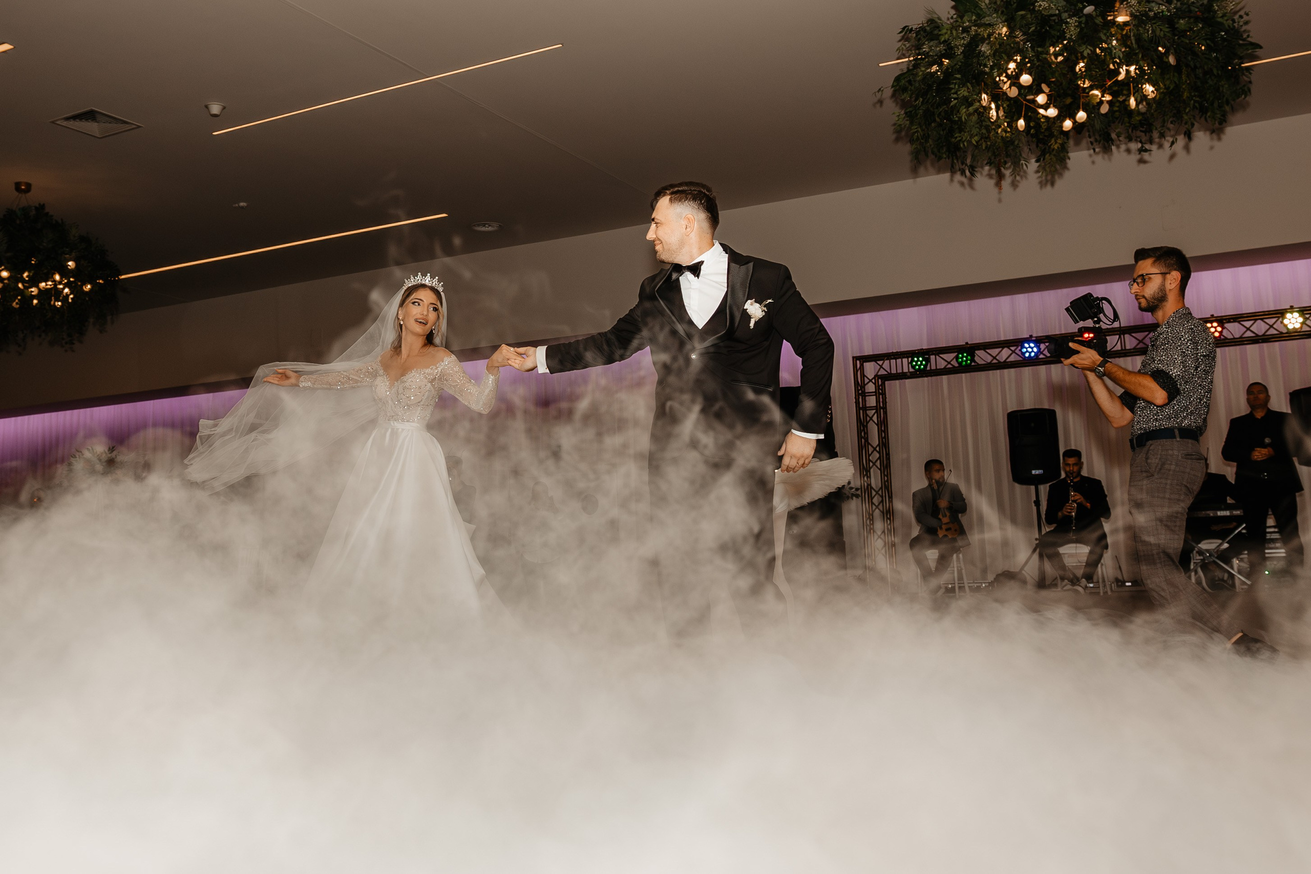 Cristina si Cristian. Ionut Brehuescu — Fotograf