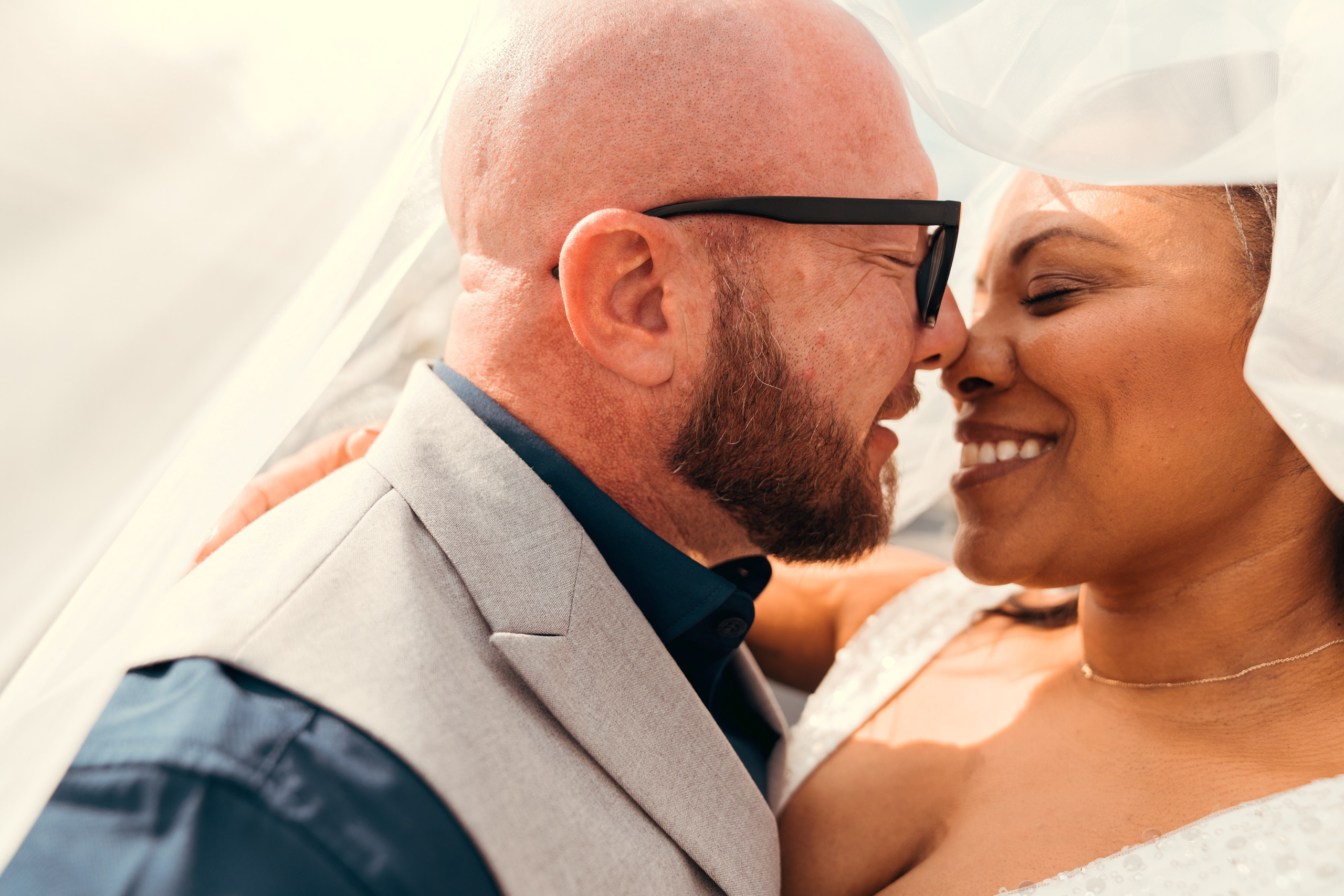 Josh&Christine. Wedding & elopement photographer Viktoriya Kravtsov. Las Vegas