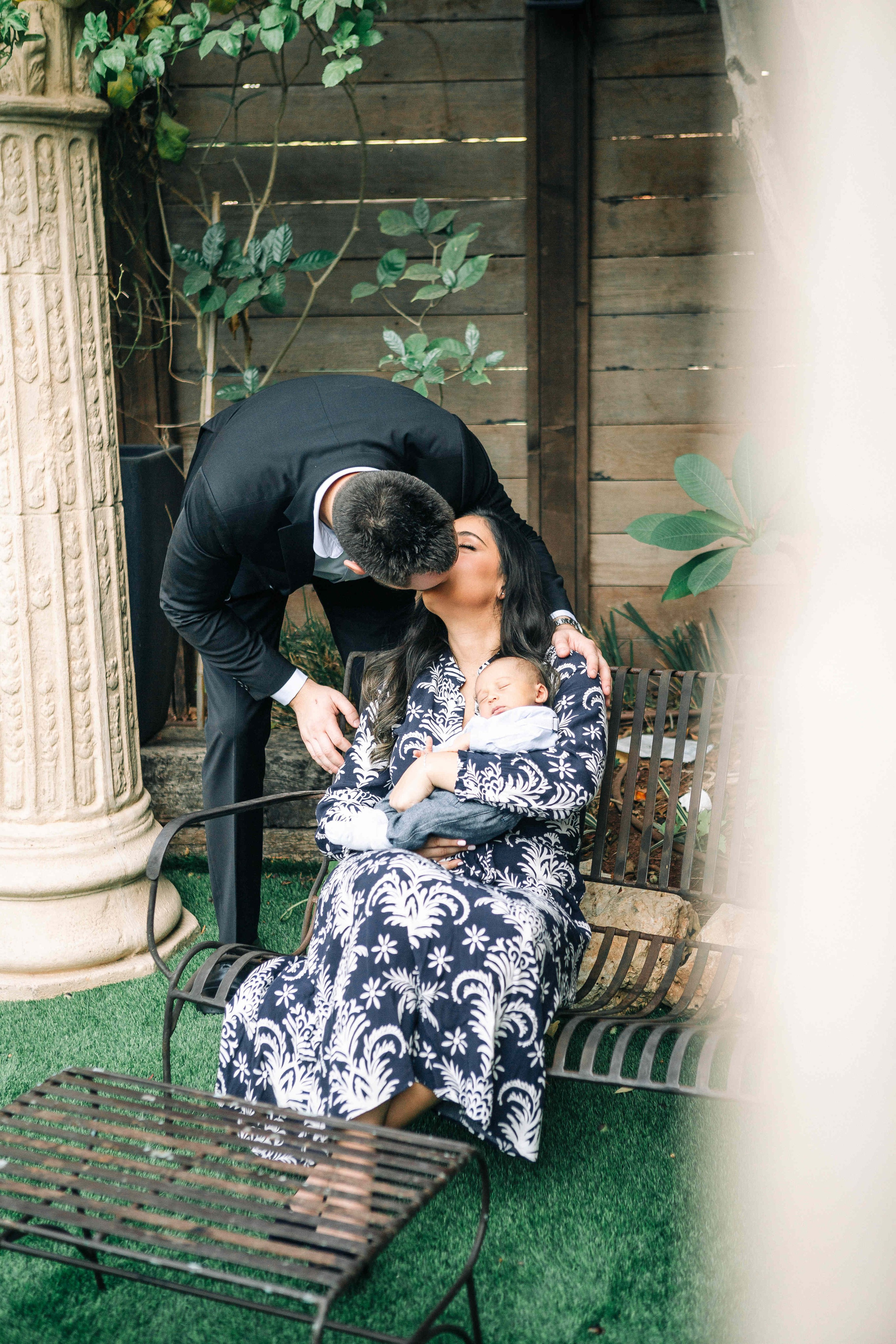 BRIT MILA (BIG EVENT). PHOTOGRAPHER IN ISRAEL