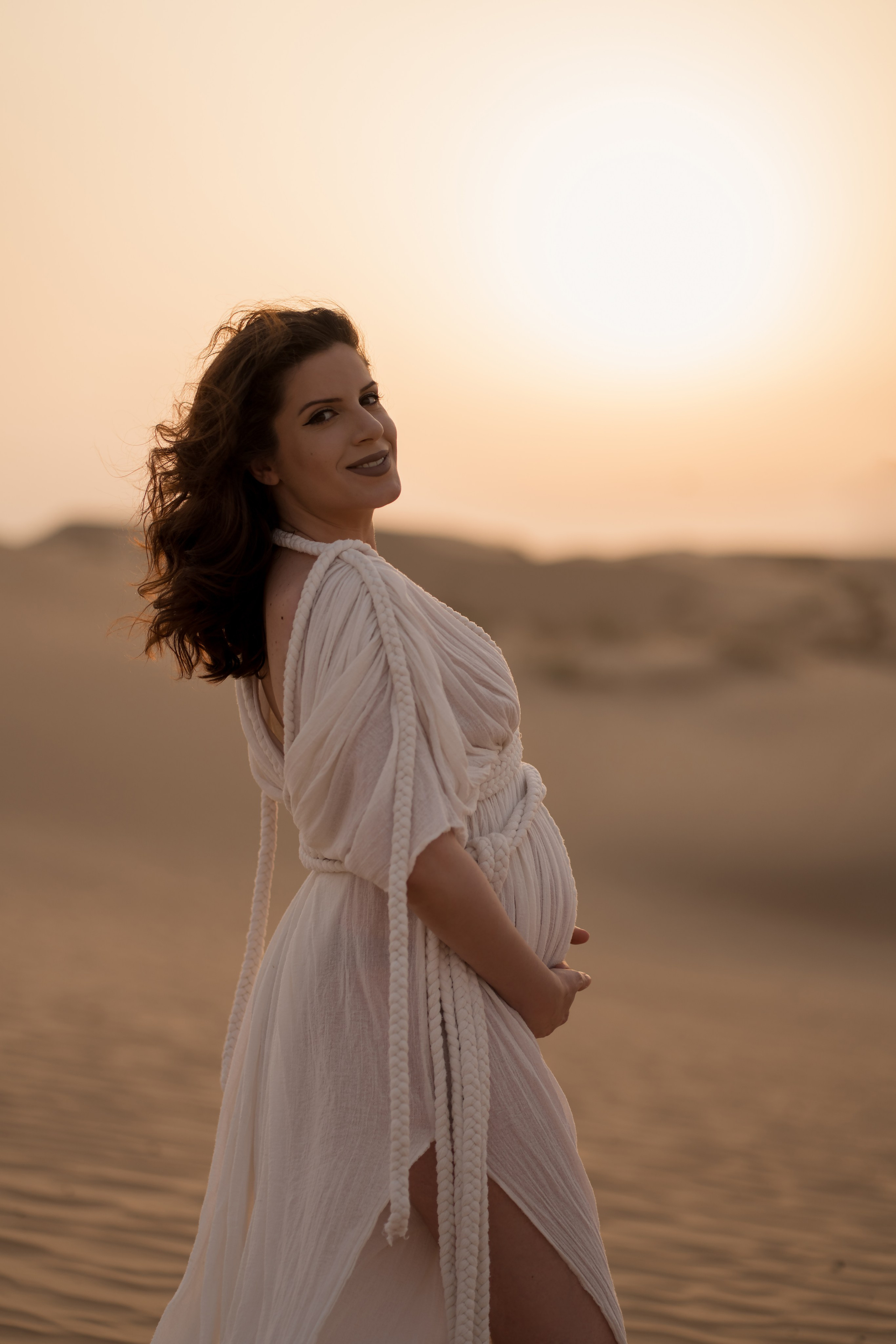 Desert Bloom. Angela Iakovleva — Family Photographer in Dubai
