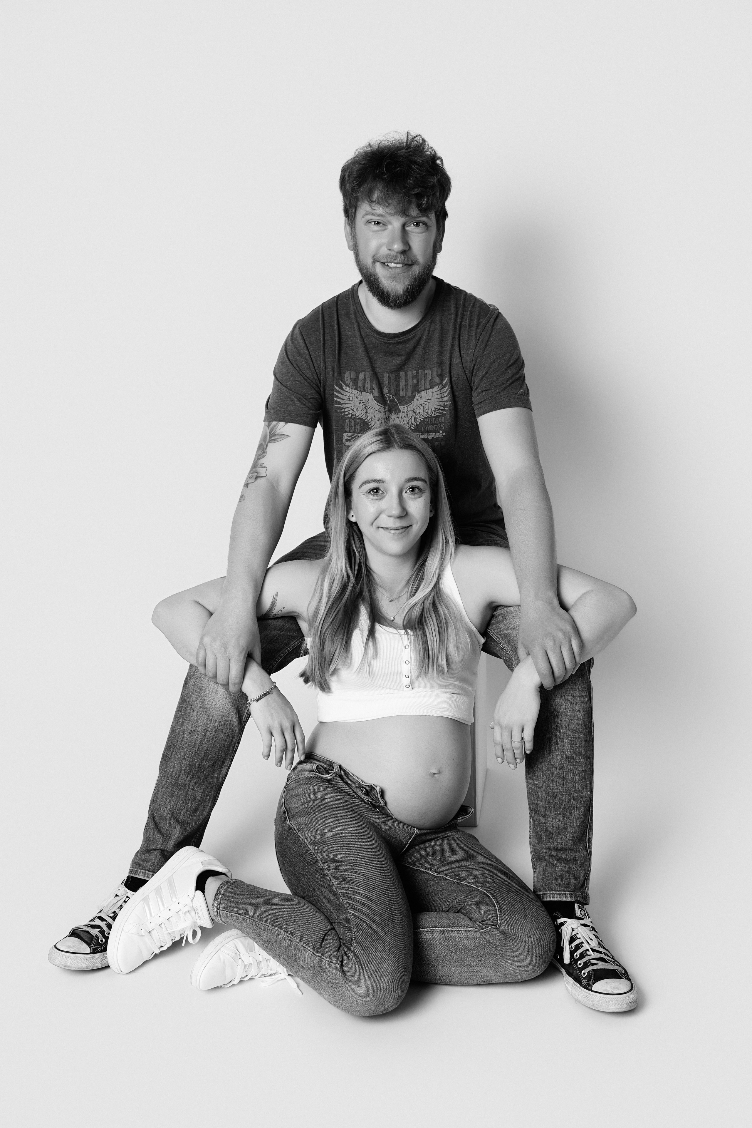 Auf dieser Seite finden Sie Fotoshootings meiner Kunden. Neugeborenenfotografin und Retoucher in Augsburg Nastassia Schneider