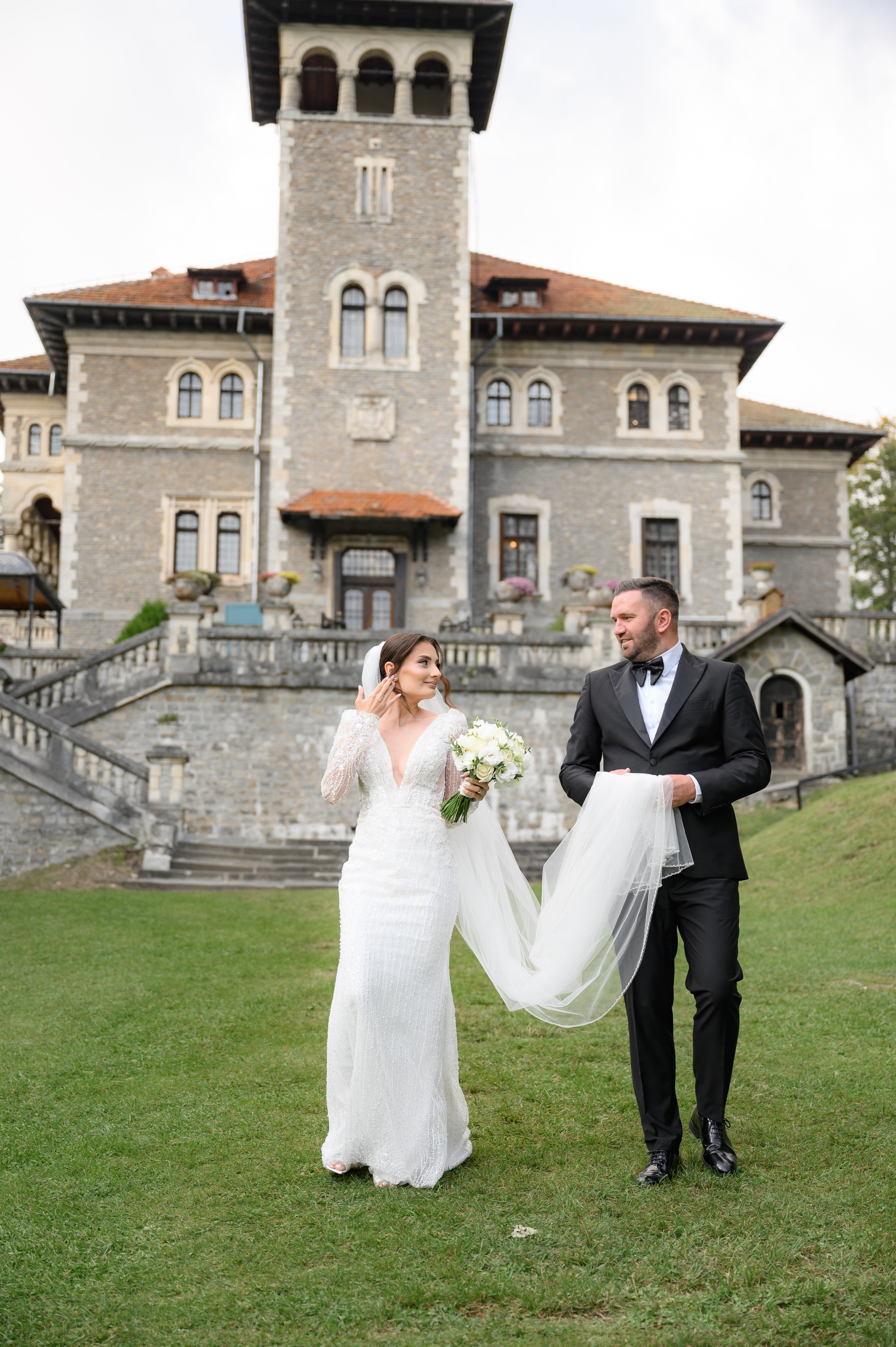Mălina & Silviu – ședință foto la Castelul Cantacuzino | Fotograf nuntă