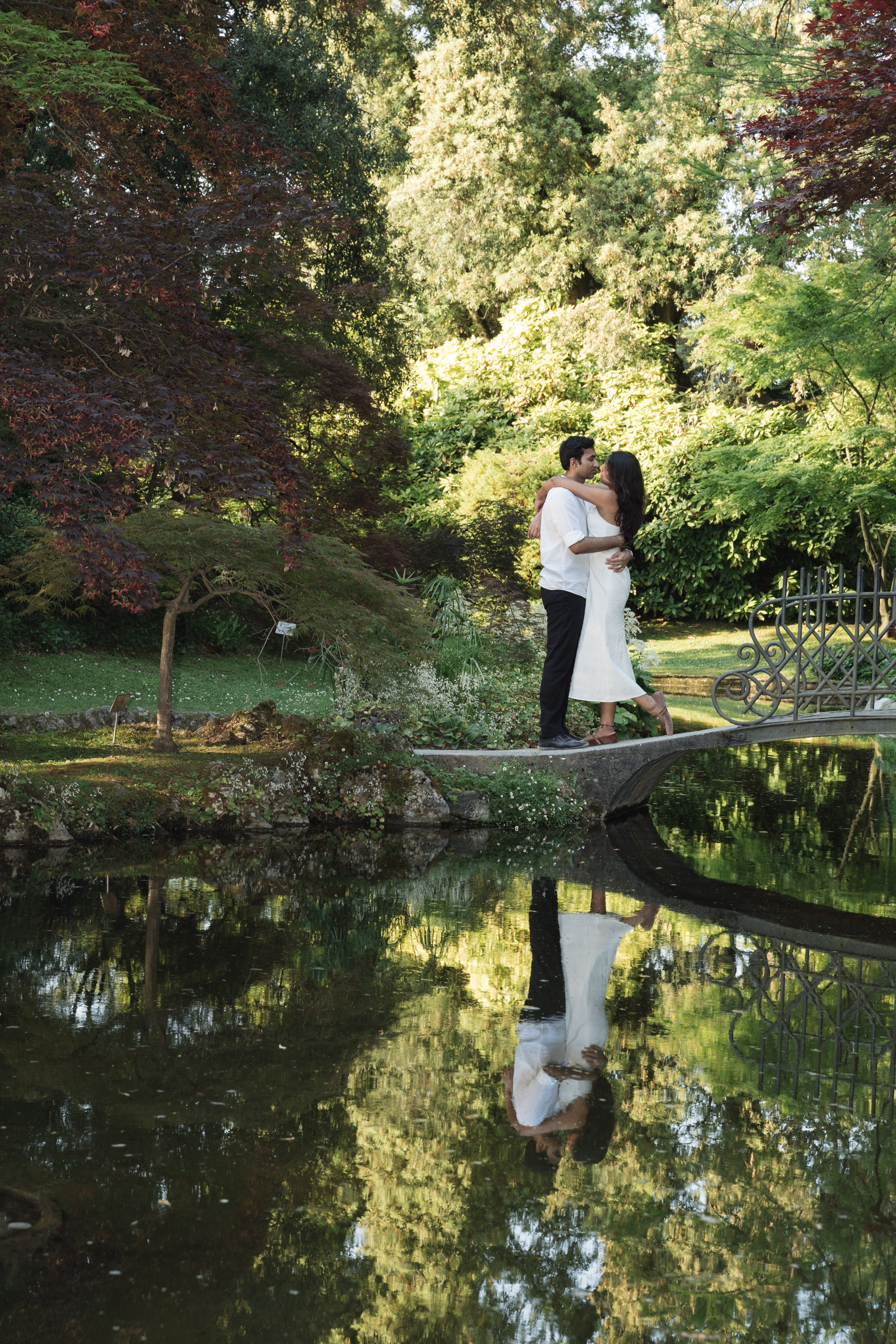 Secret Proposal at Villa Melzi, Lake Como. Lake Como Proposal Photographer | Surprise Proposals & Engagements