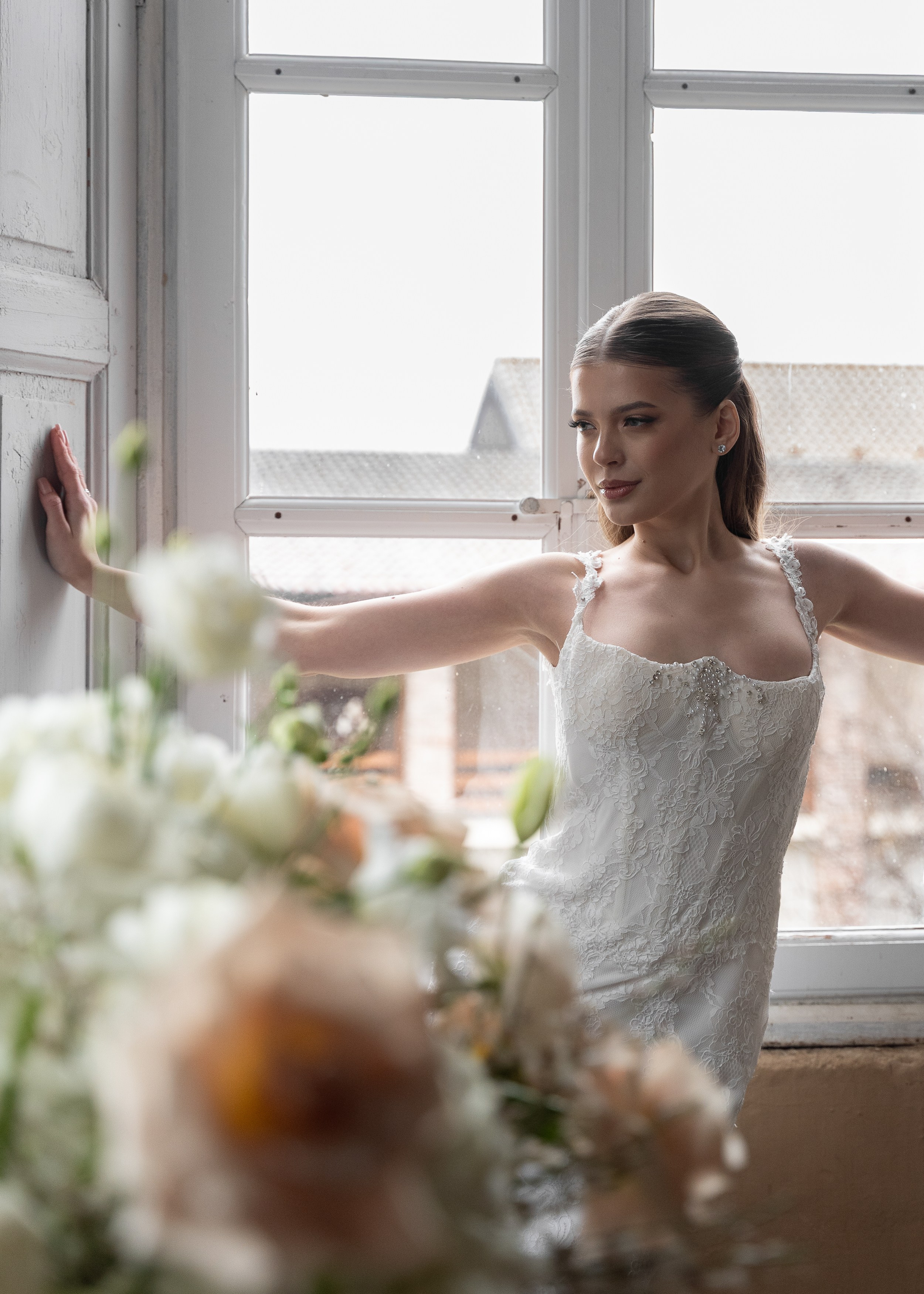 Intimate wedding in Milan. Proposal Photographer in Lake Como