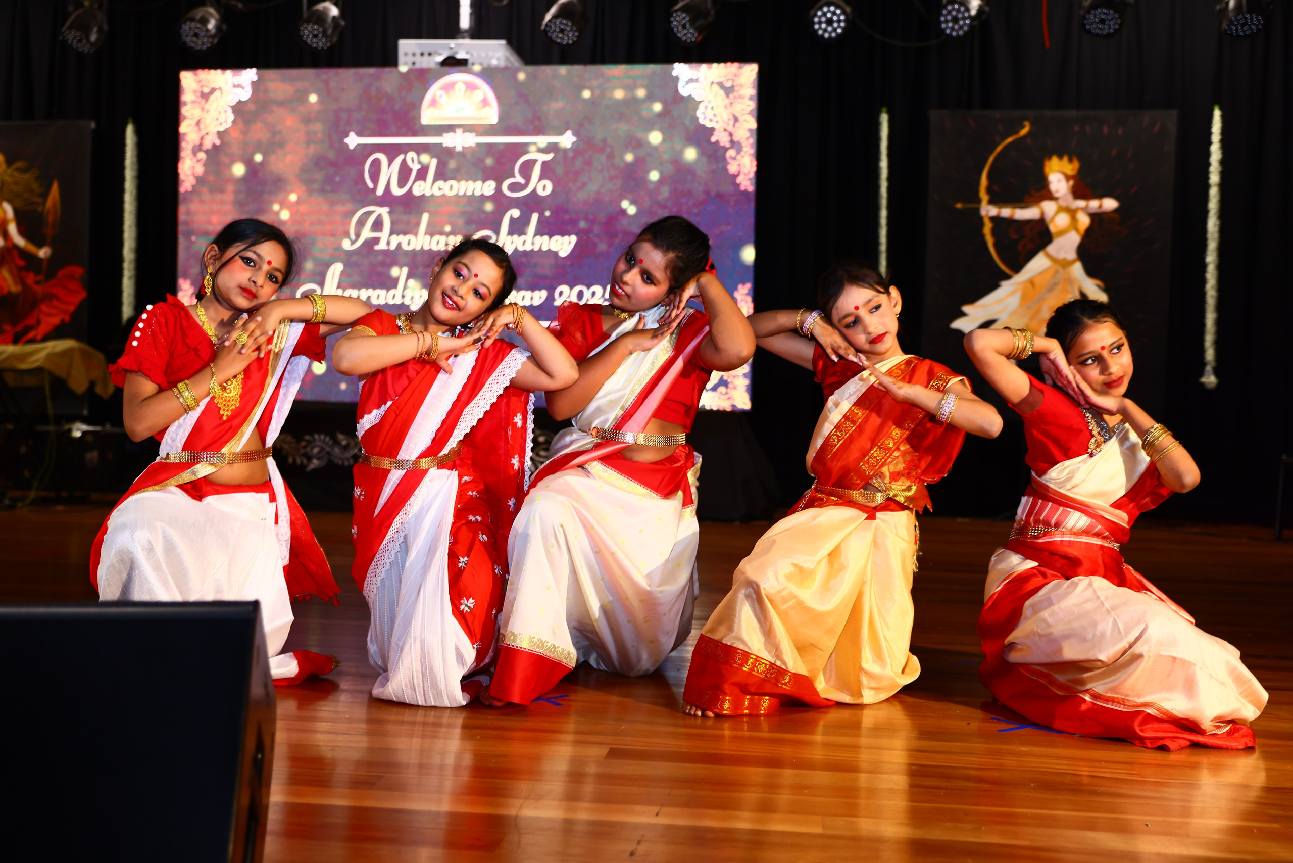 Arohan Sydney. MHCreative is family-oriented photographer based in SYDNEY