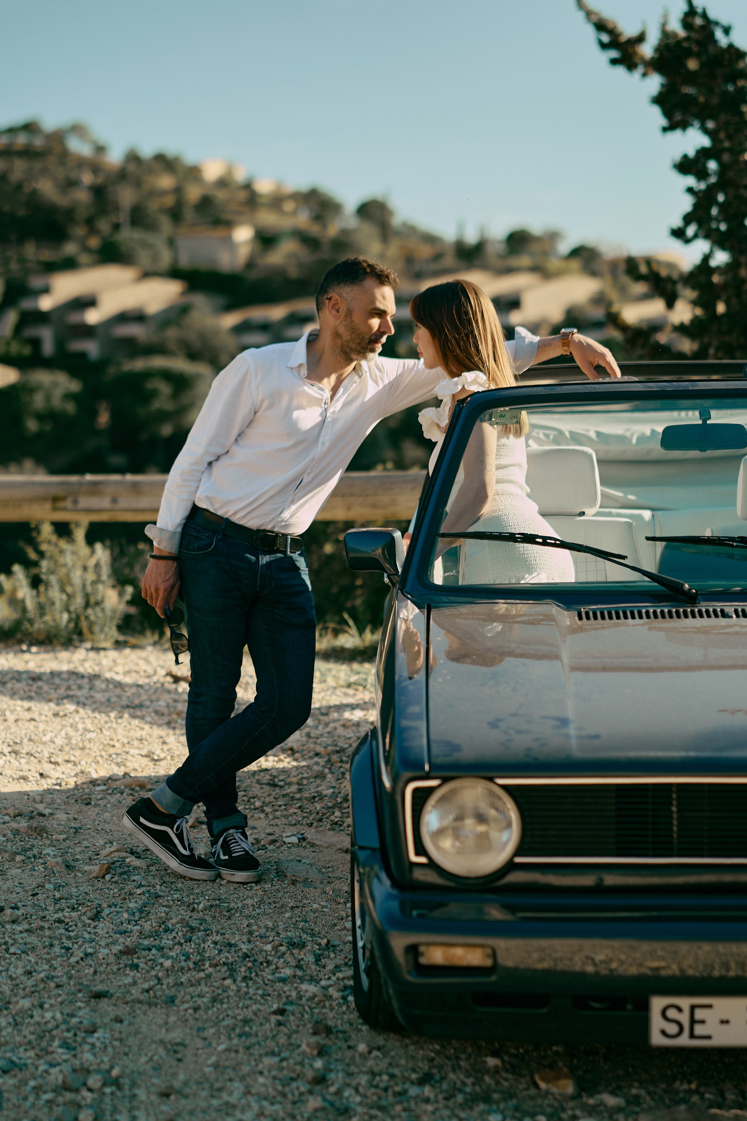 Дорога. Джоан и Елена. Photographer in Barcelona Spain Zhanna Zakharchenko