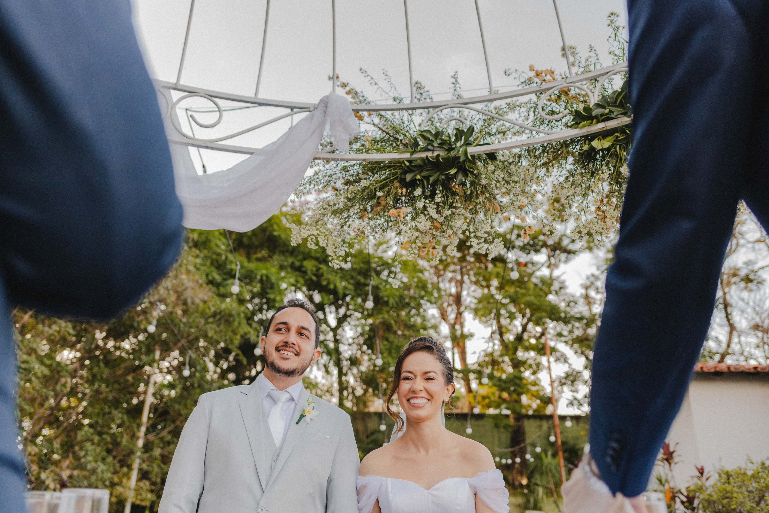 C & H — Leve, calmo e romântico. Fotografia de casamento em Belo Horizonte