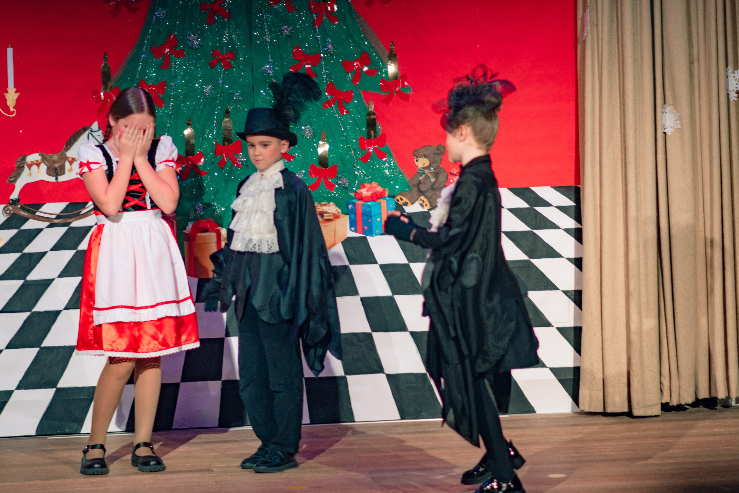 Театральная студия. Семейный и детский фотограф