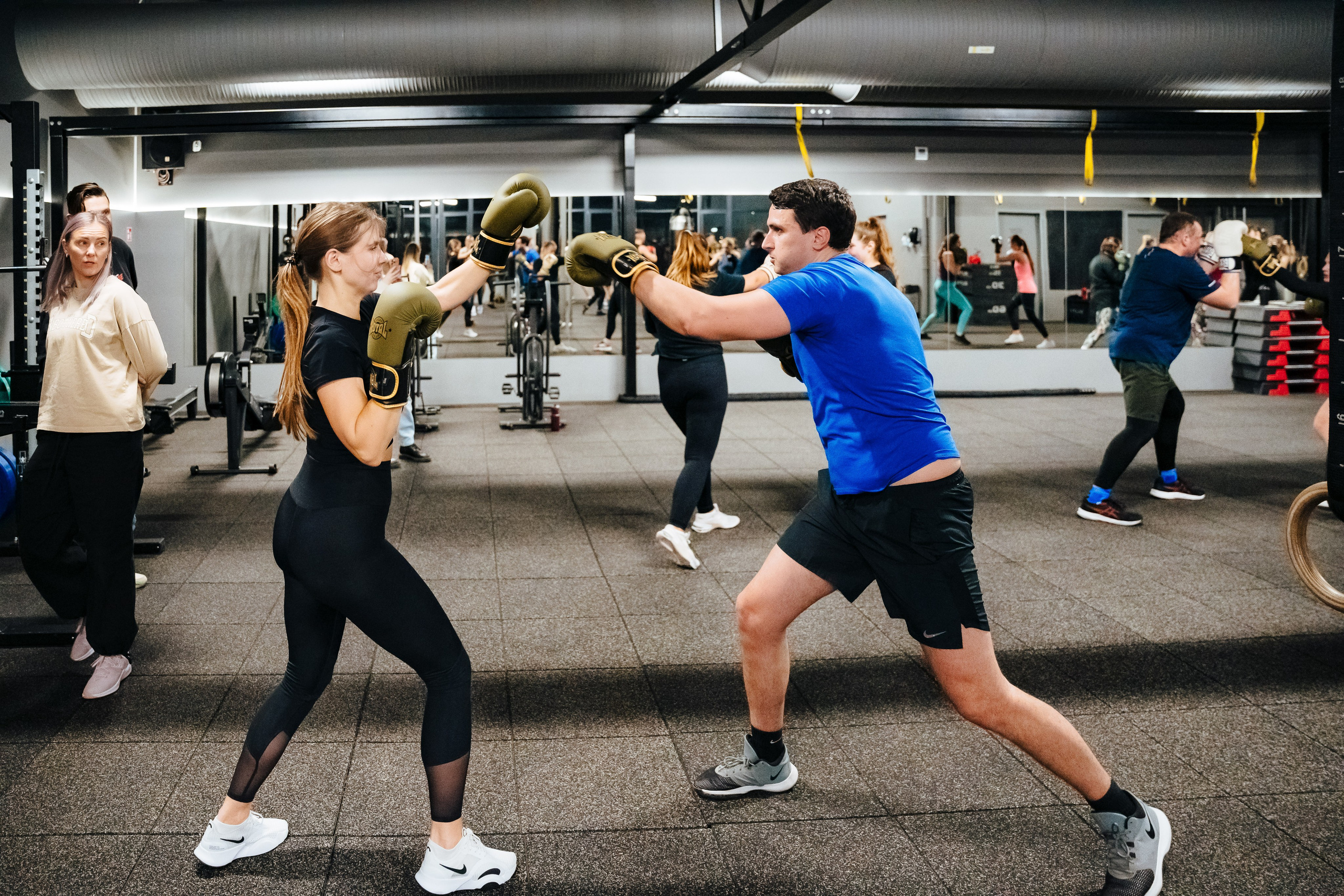 Gym+ Muay Thai. OnePIXEL