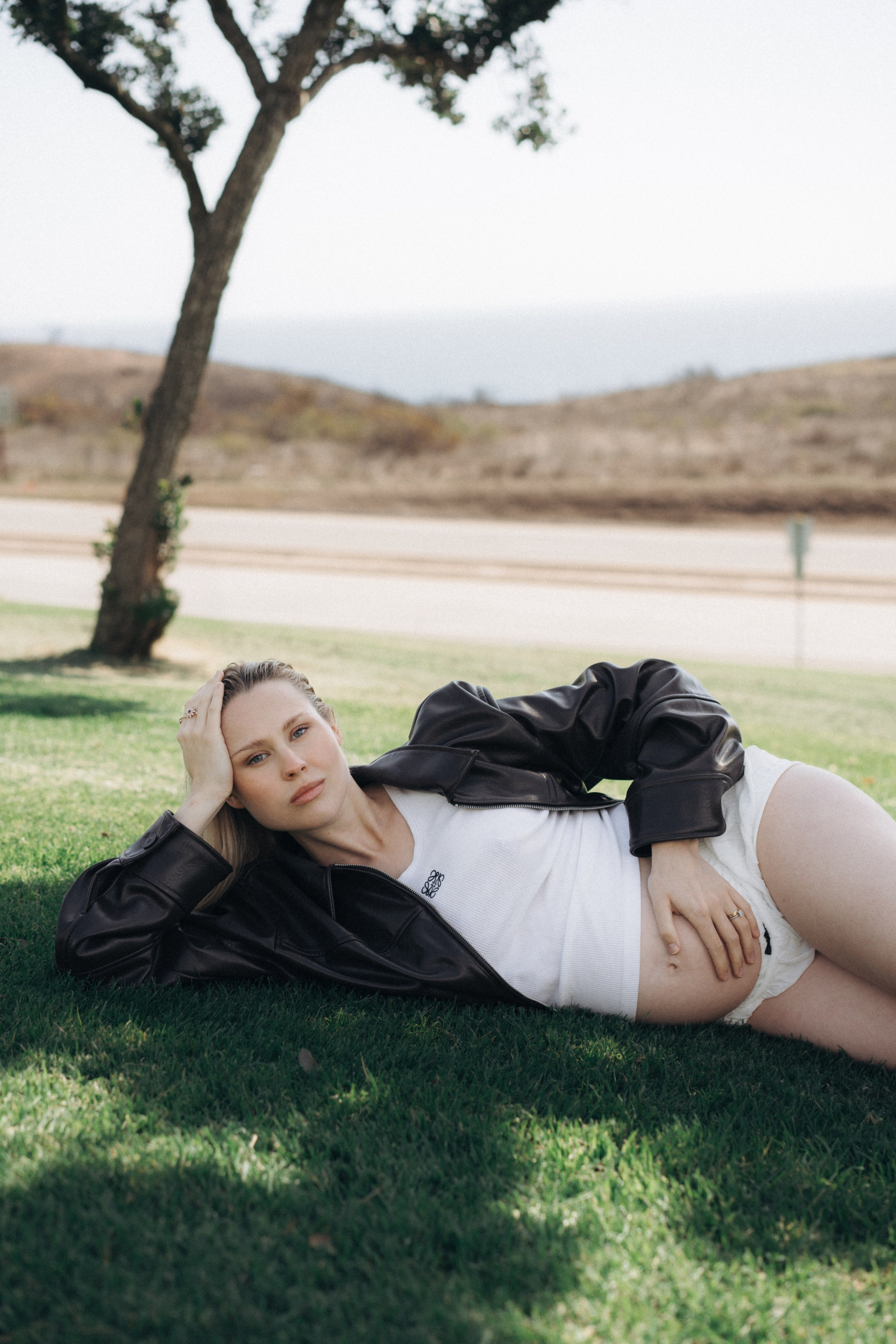 Maternity Photographer in Los Angeles | Kristina Vasilenko. Santa Monica based photographer Kristina Vasilenko