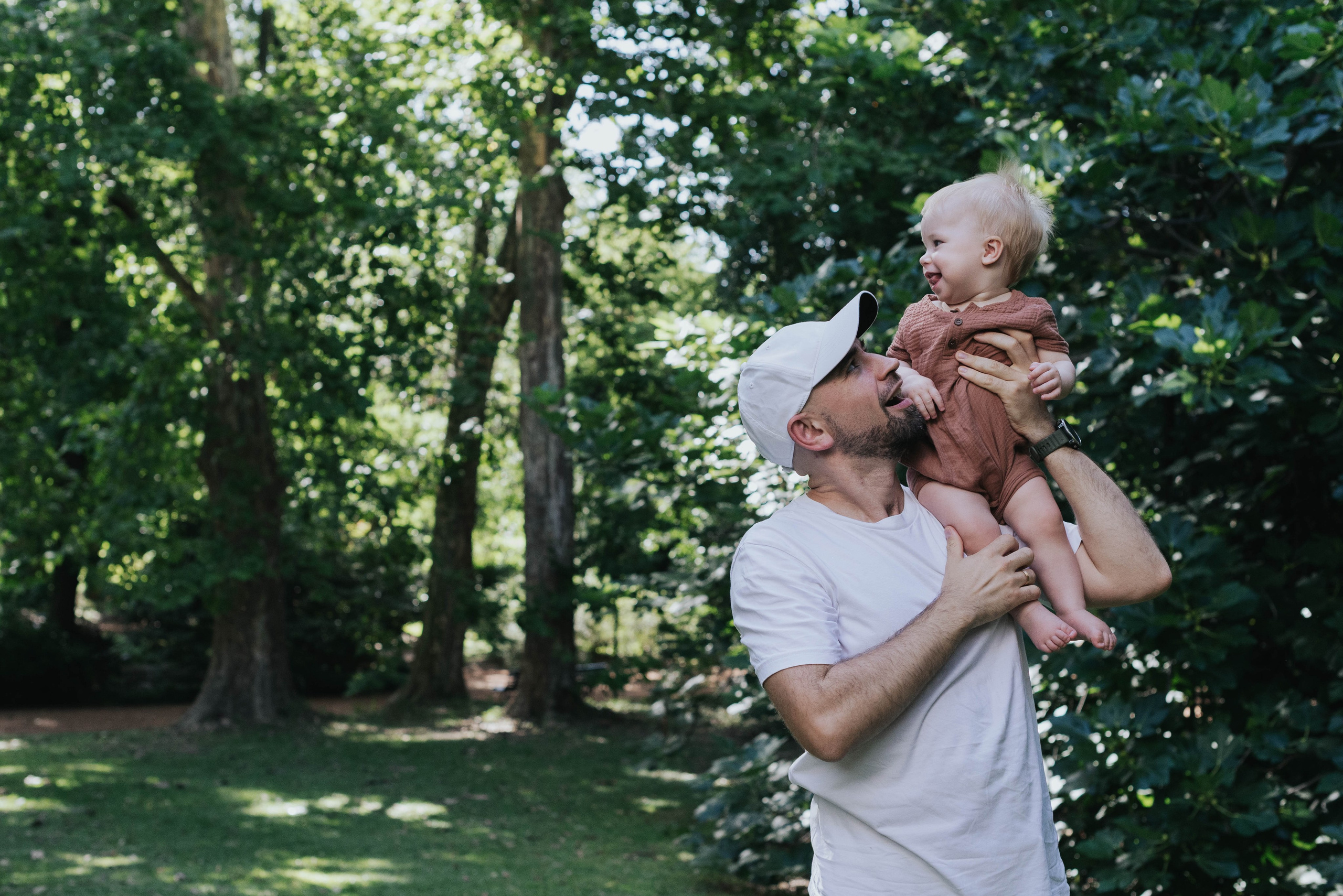 The day they turned one. Photographer @elmirkami in the city of Buenos Aires