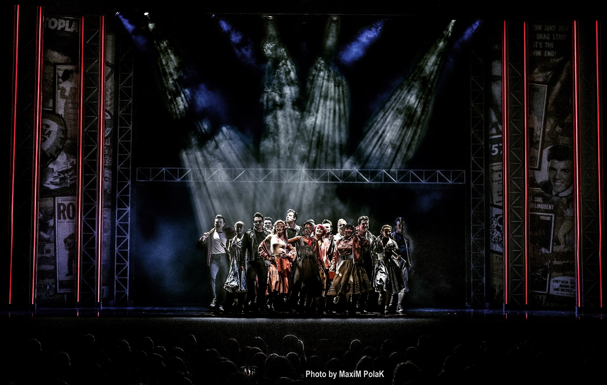 Theater’s Photo Projects. Middle East Photo Agency סוכנות צילום המזרח התיכון — צילום מקצועי והדפסת מגנטים לאירועים