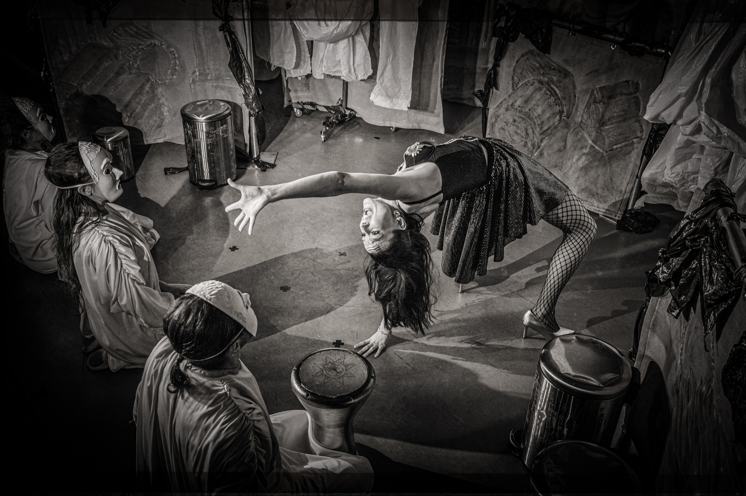 Theatre “Zero”. Kaligula. Middle East Photo Agency סוכנות צילום המזרח התיכון — צילום מקצועי והדפסת מגנטים לאירועים