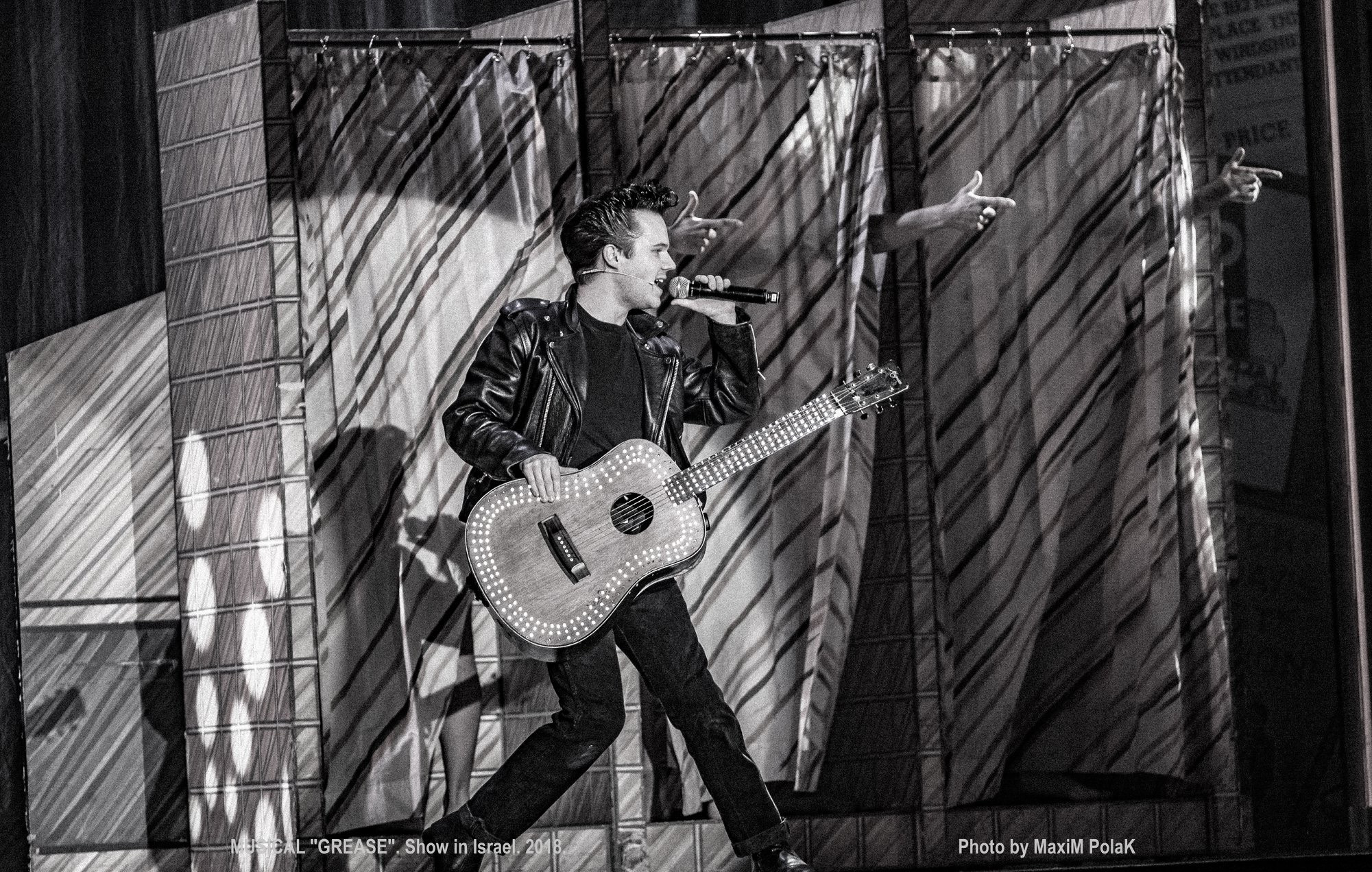 Theater’s Photo Projects. Middle East Photo Agency סוכנות צילום המזרח התיכון — צילום מקצועי והדפסת מגנטים לאירועים