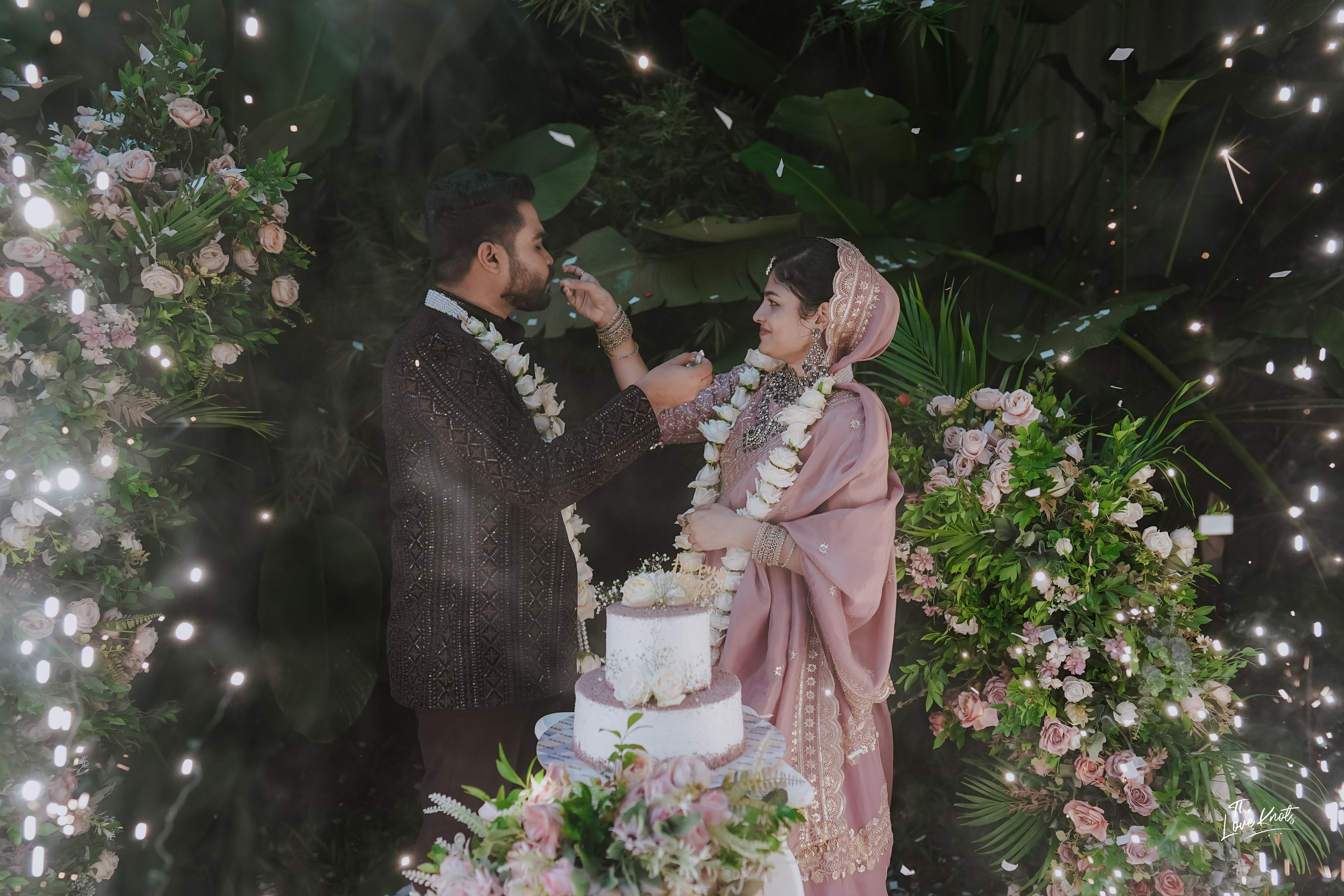 SHIBIL / RISLA. Theloveknots