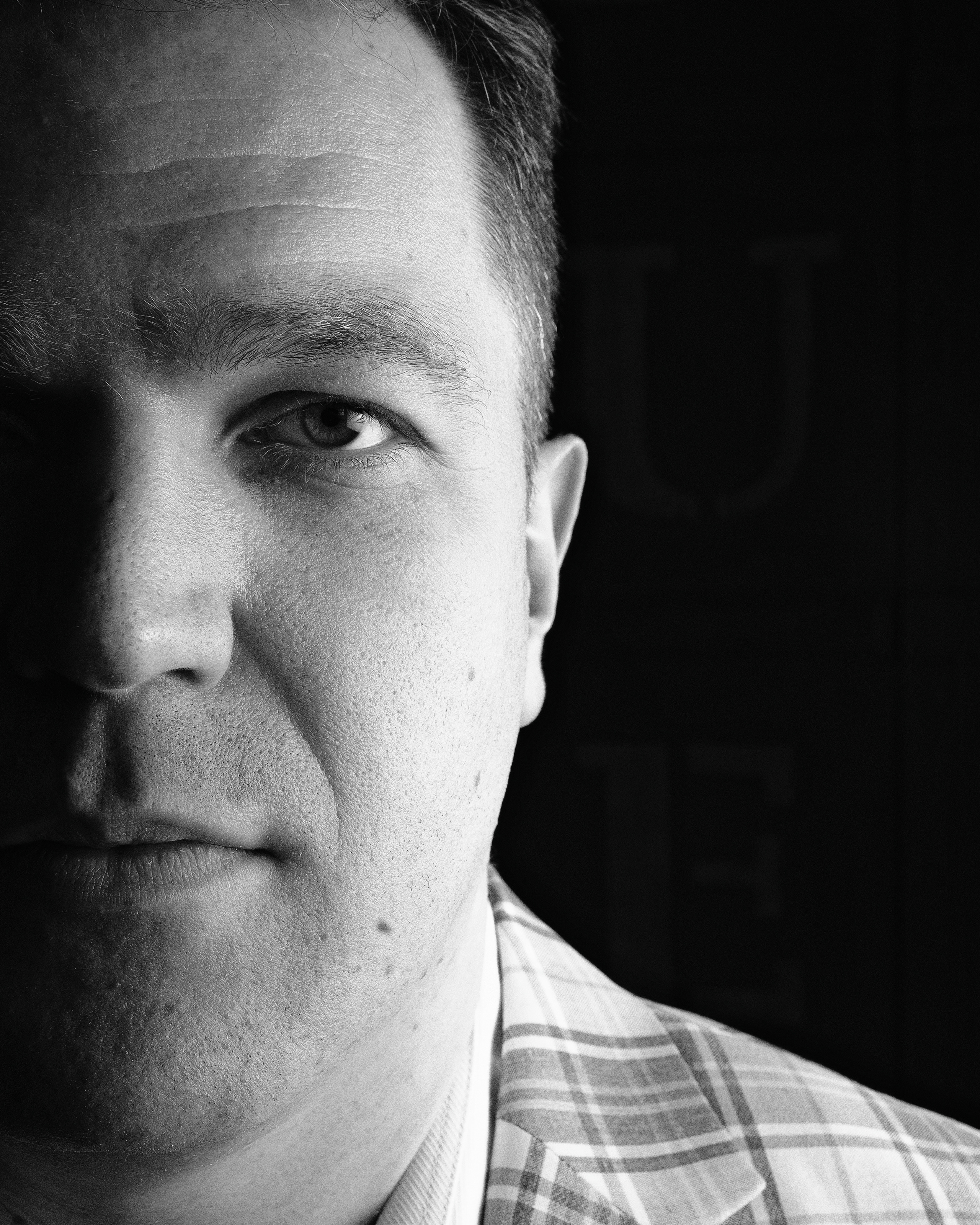 BUSINESS PORTRAITS. Портретный и спортивный фотограф в Алматы Алексей Овечкин