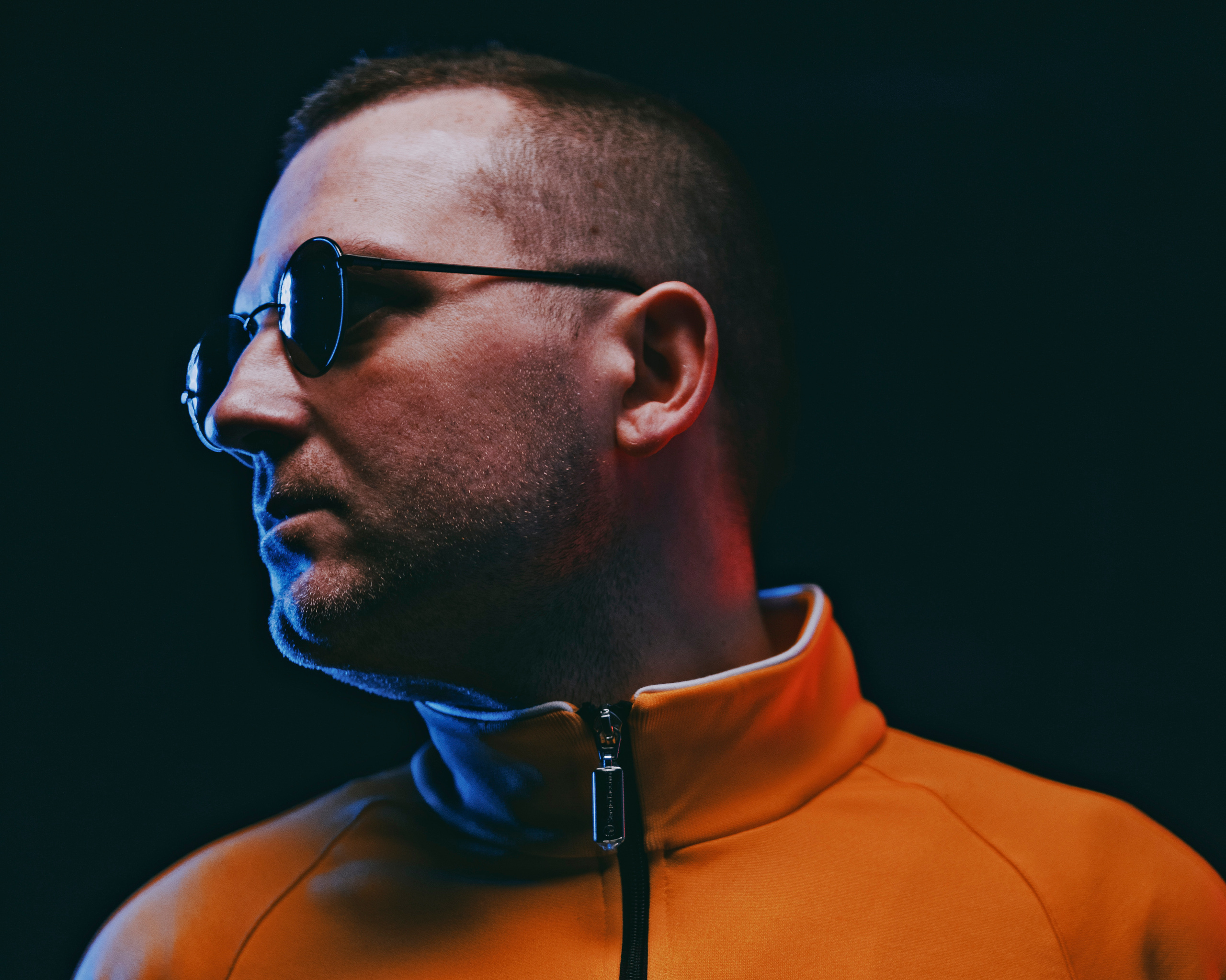 EZ STYLE ПОРТРЕТЫ. Портретный и спортивный фотограф в Алматы Алексей Овечкин