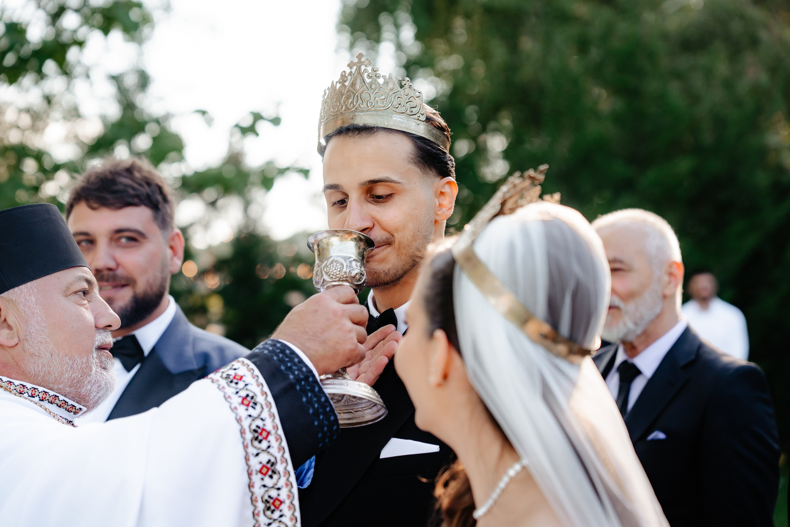 Nunta Ana si Andrei — Love story de Mai. Fotografi de nunta in Bucuresti, Iulia si Stefan Ovidiu