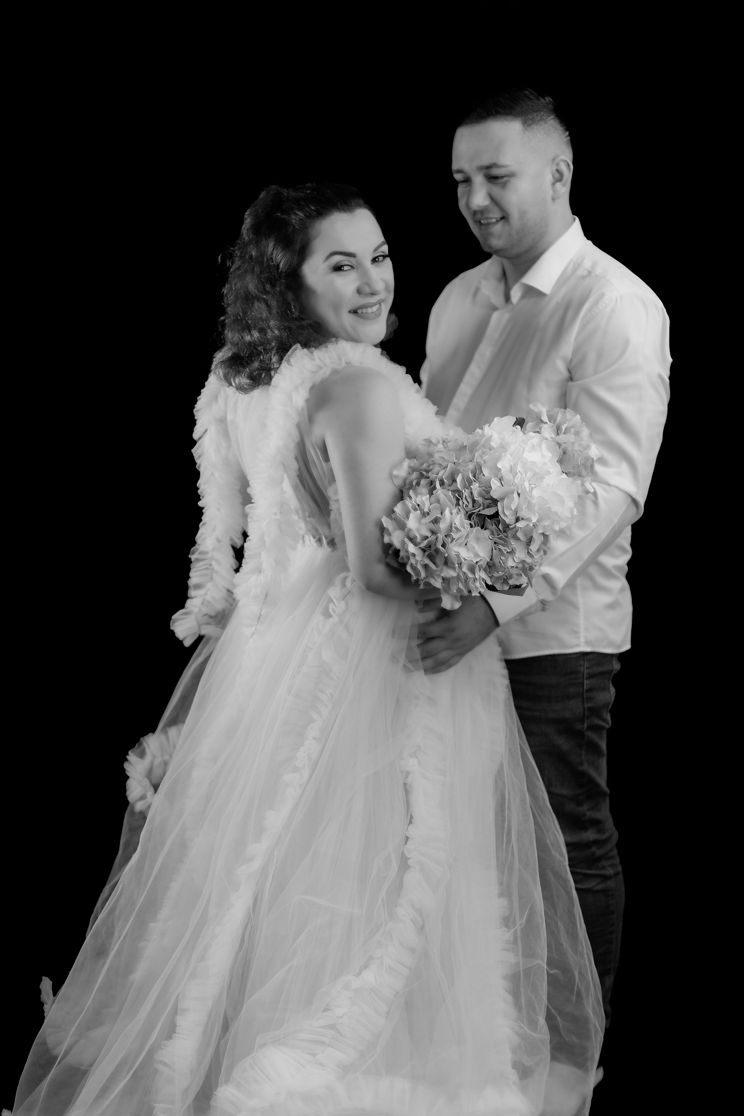 Ramona & Sebi. Fotograf si videograf — evenimente si studio