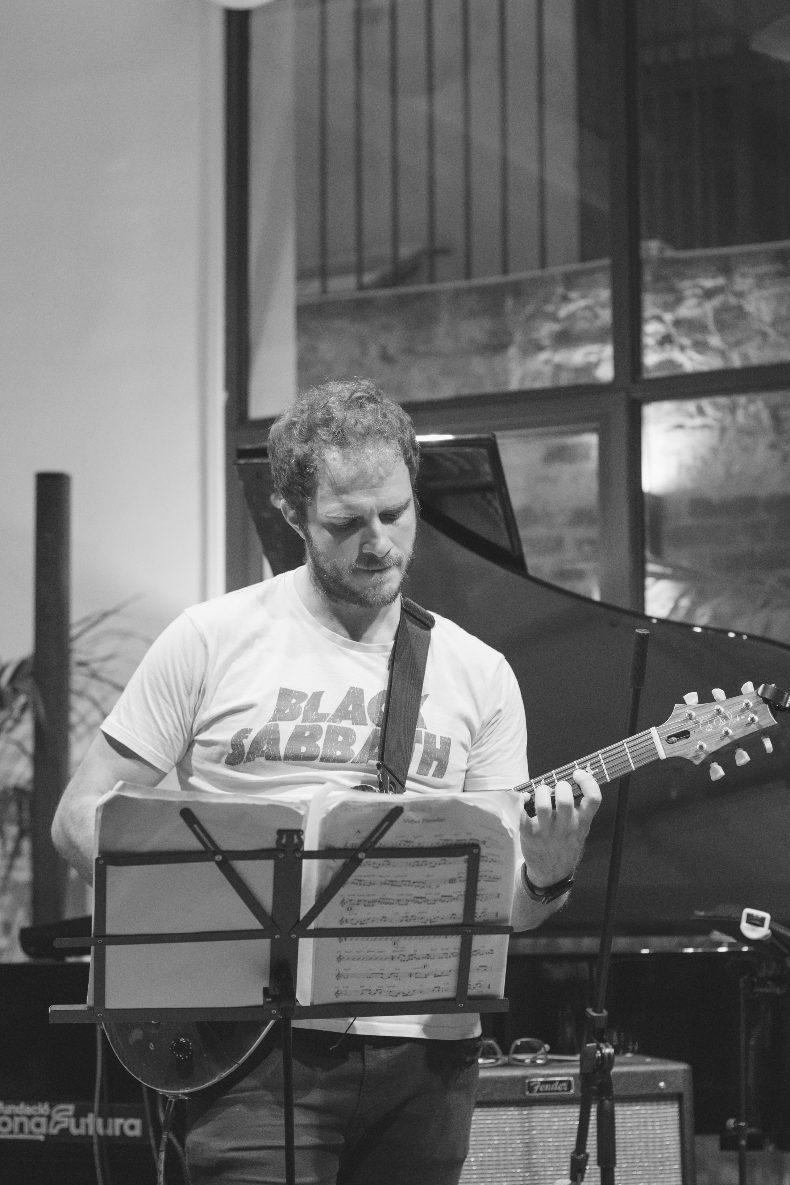 Neslive Music, Barcelona. Alexandra Uzianova — photo and video content in Barcelona