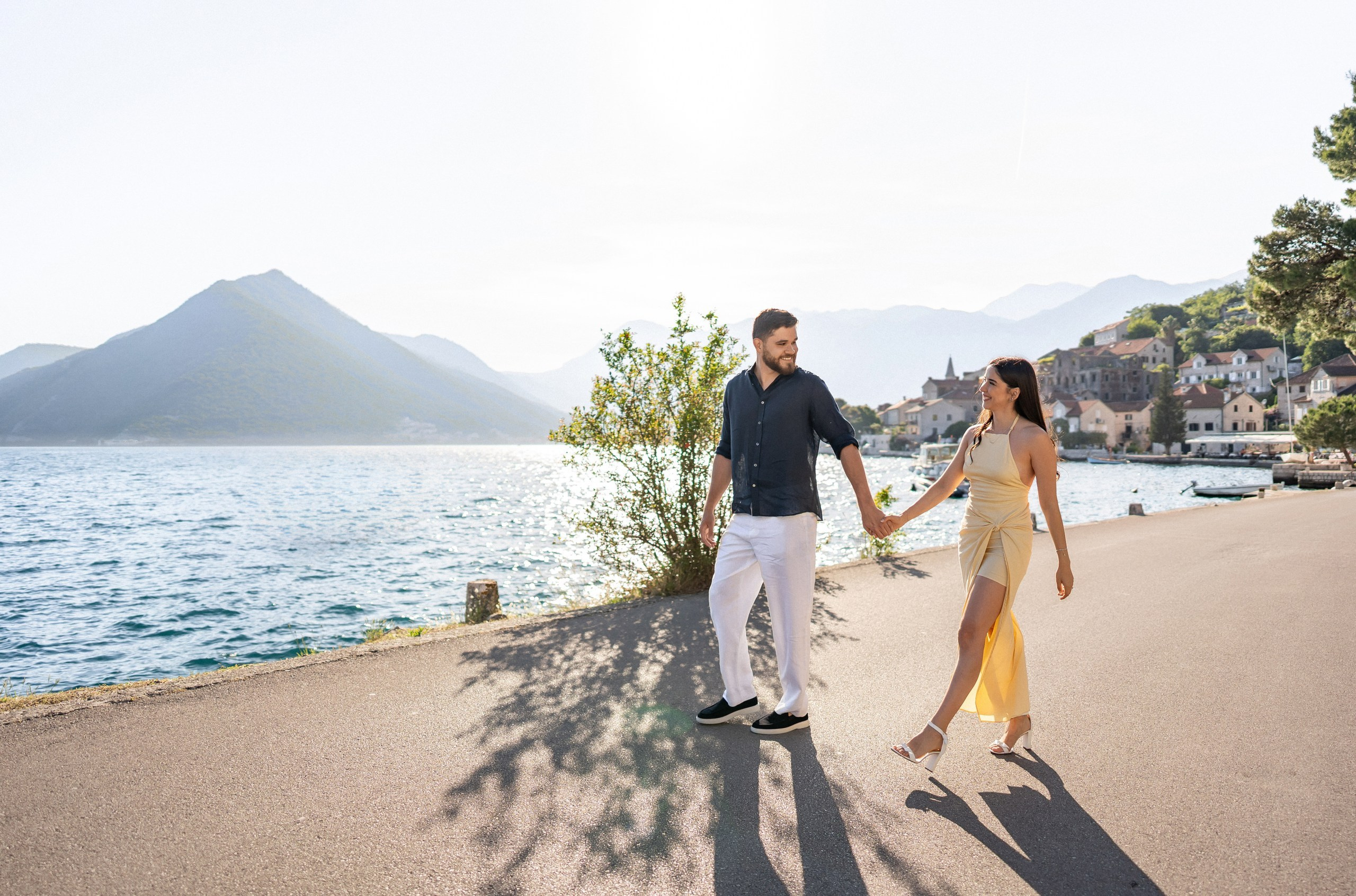 Perast Engagement Photoshoot. Bryllupsfotograf og videograf i Montenegro | Maria & Vasilii