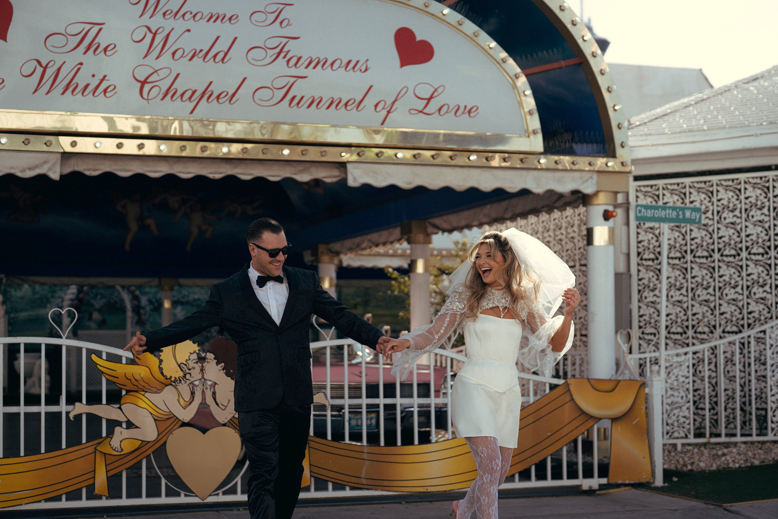 P&J. Wedding & elopement photographer Viktoriya Kravtsov. Las Vegas