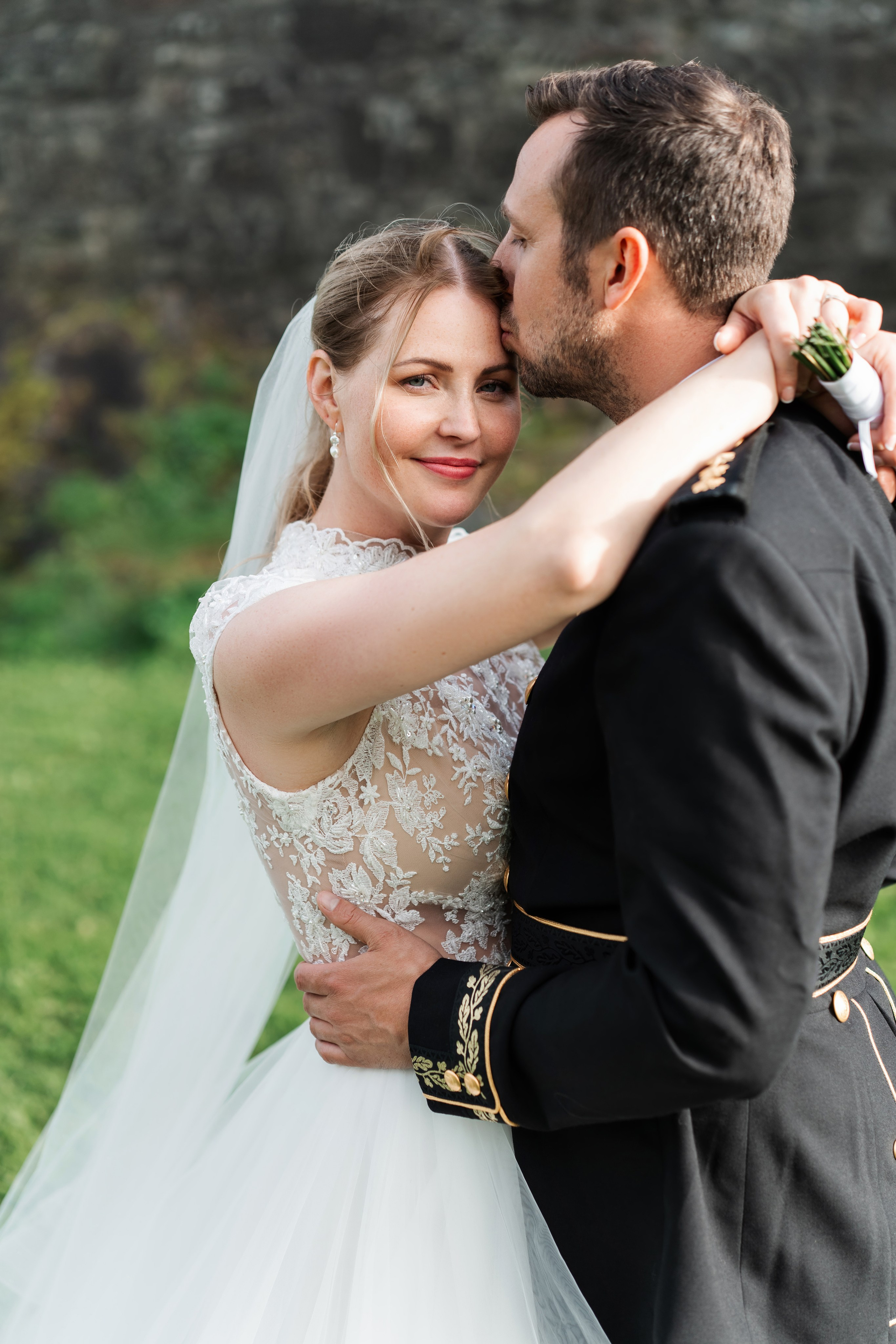 LINN & LARS. Bryllupsfotograf i hele Norge