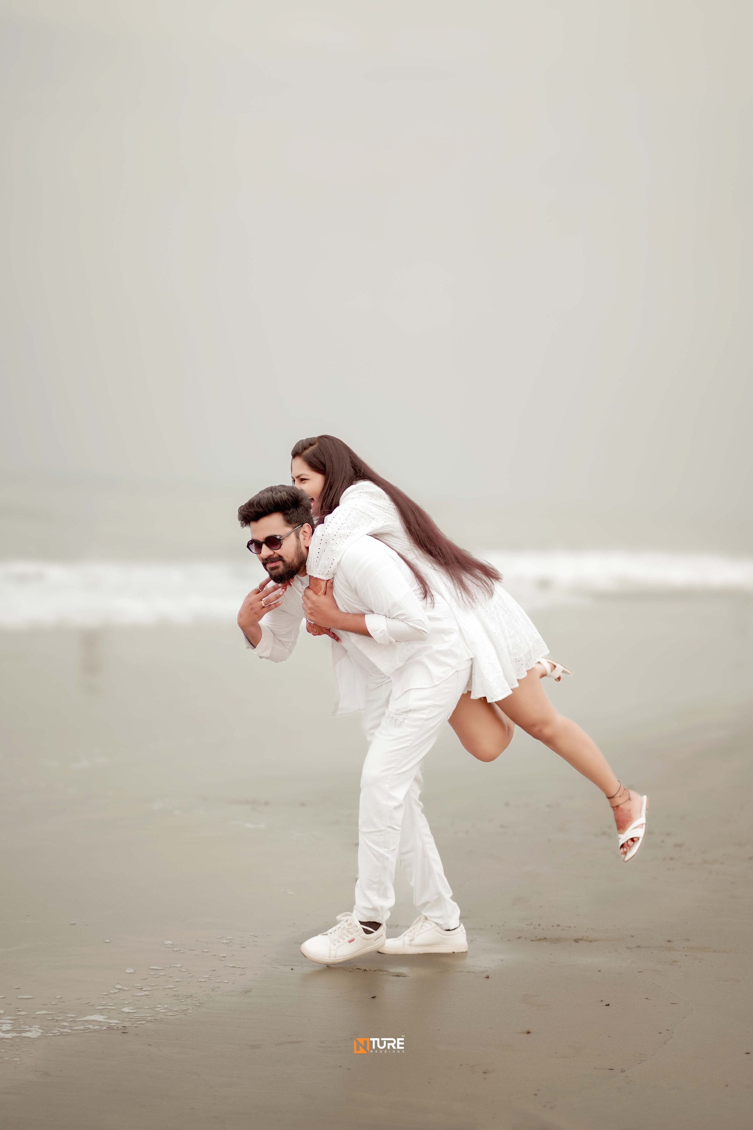 PHOTOS. NTURE WEDDING