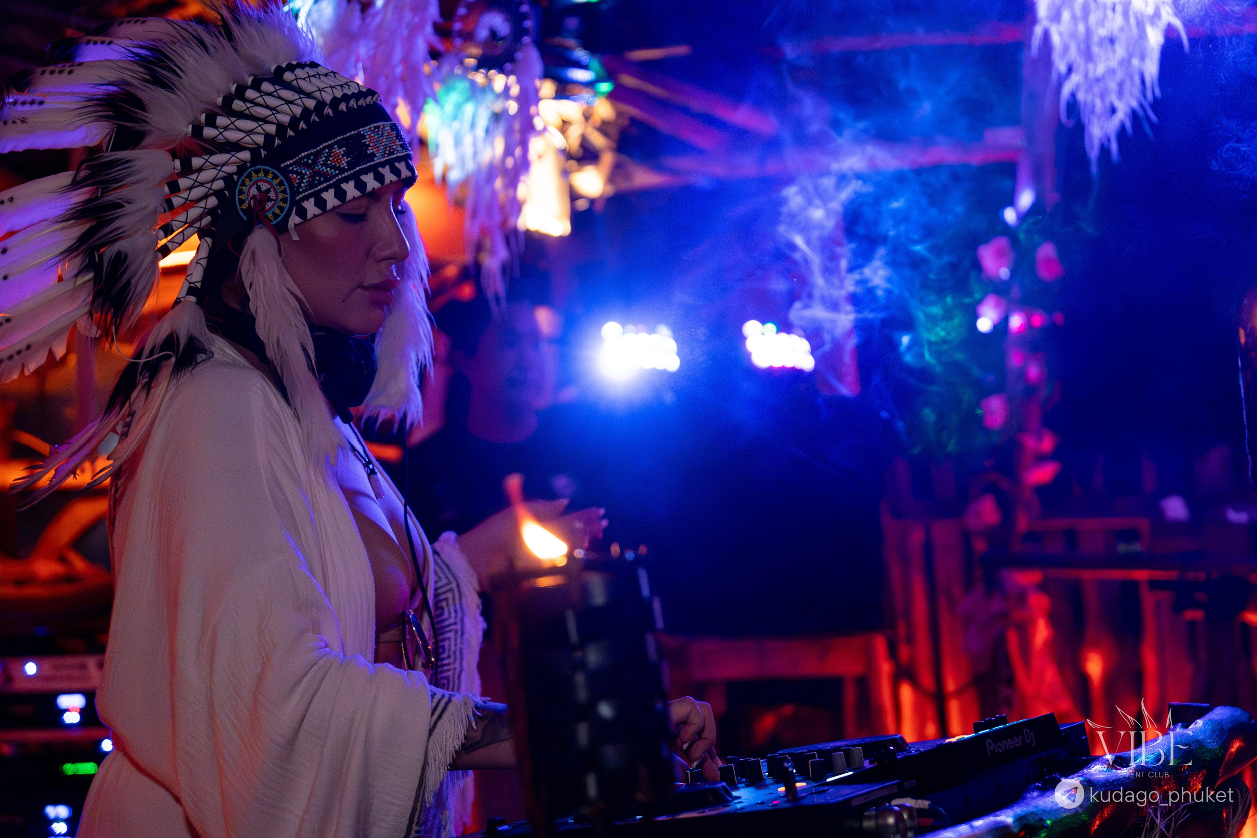 Вечеринка Boho Vibe | Фоторепортаж | Афиша | DAVAYSXODIM.com PHUKET. АФИША|ФОТОРЕПОРТАЖИ|ИВЕНТЫ|ПХУКЕТ