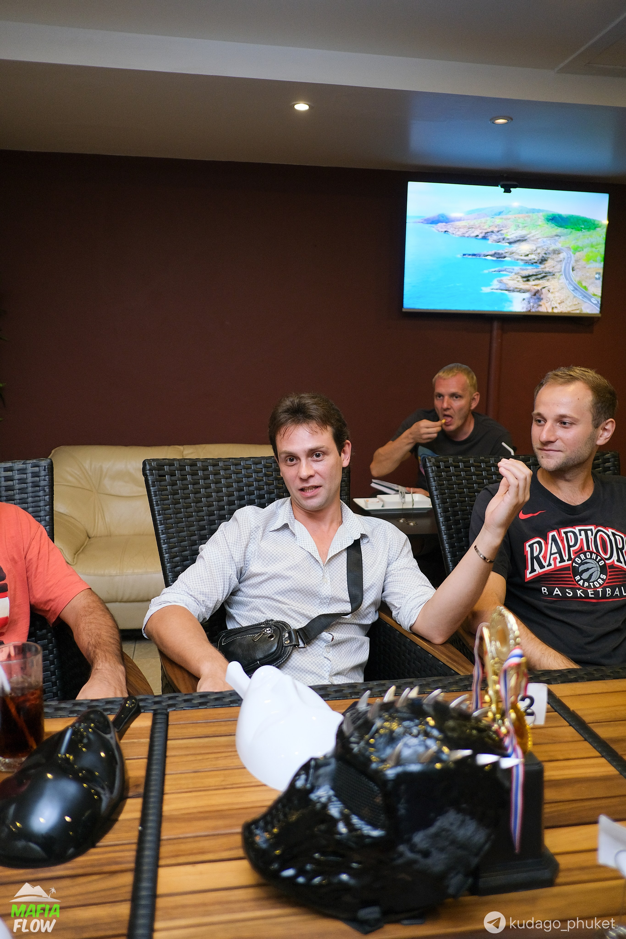 Игра Mafia | Фоторепортаж | Афиша | DAVAYSXODIM.com PHUKET. АФИША|ФОТОРЕПОРТАЖИ|ИВЕНТЫ|ПХУКЕТ