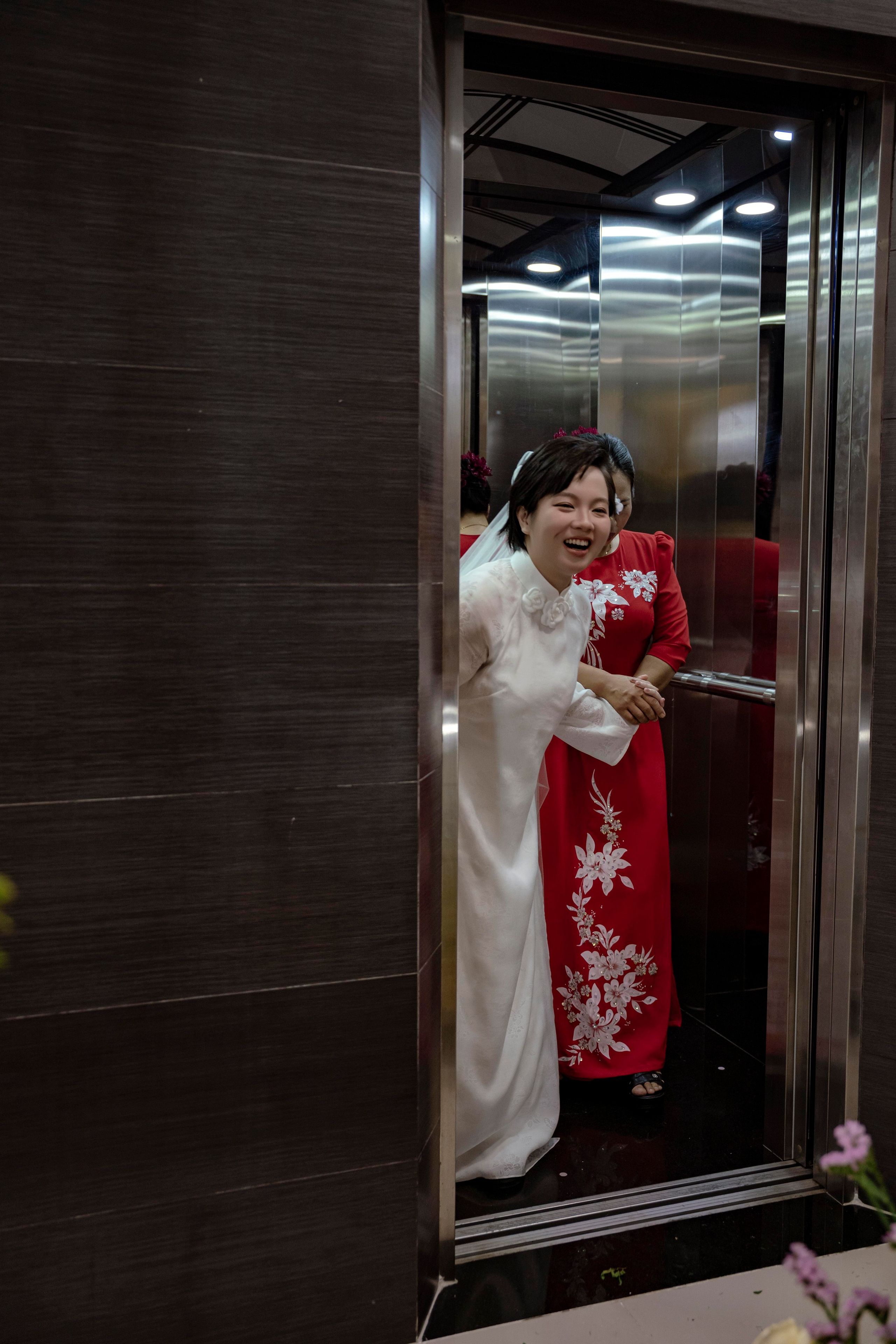 JOE & MIA. WEDDING PHOTOGRAPHER IN VIETNAM