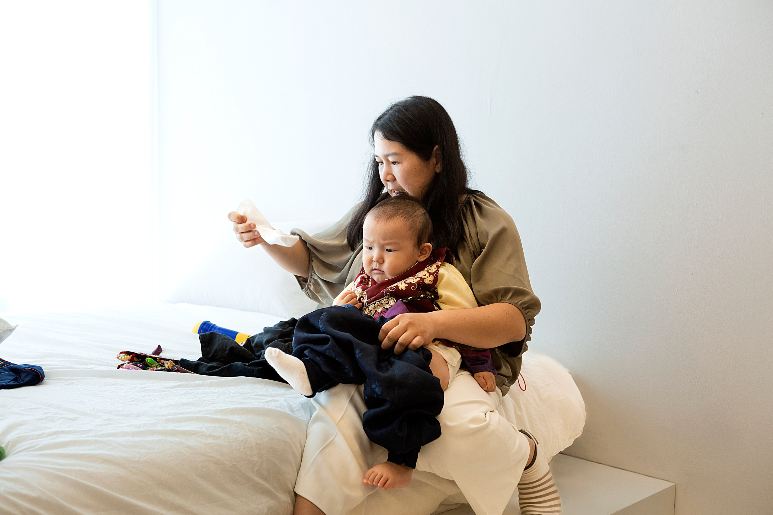 Артём в студии. Фотограф беременности, ньюборн и годовасиков в Корее Жанна Хан