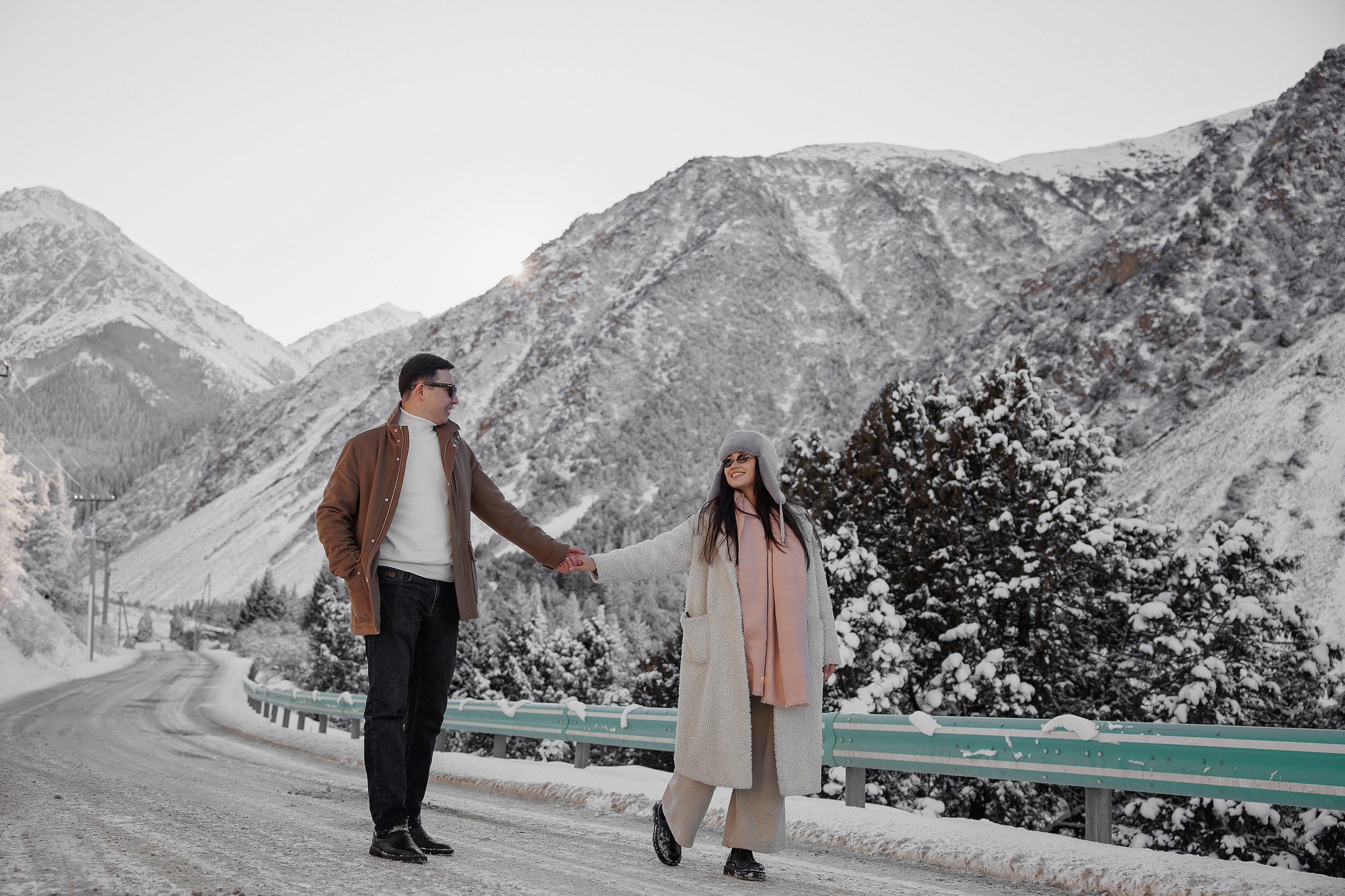 Зимняя Ала Арча 2025 год. Свадебный и семейный фотограф в Бишкеке Давлетбаев Талгат