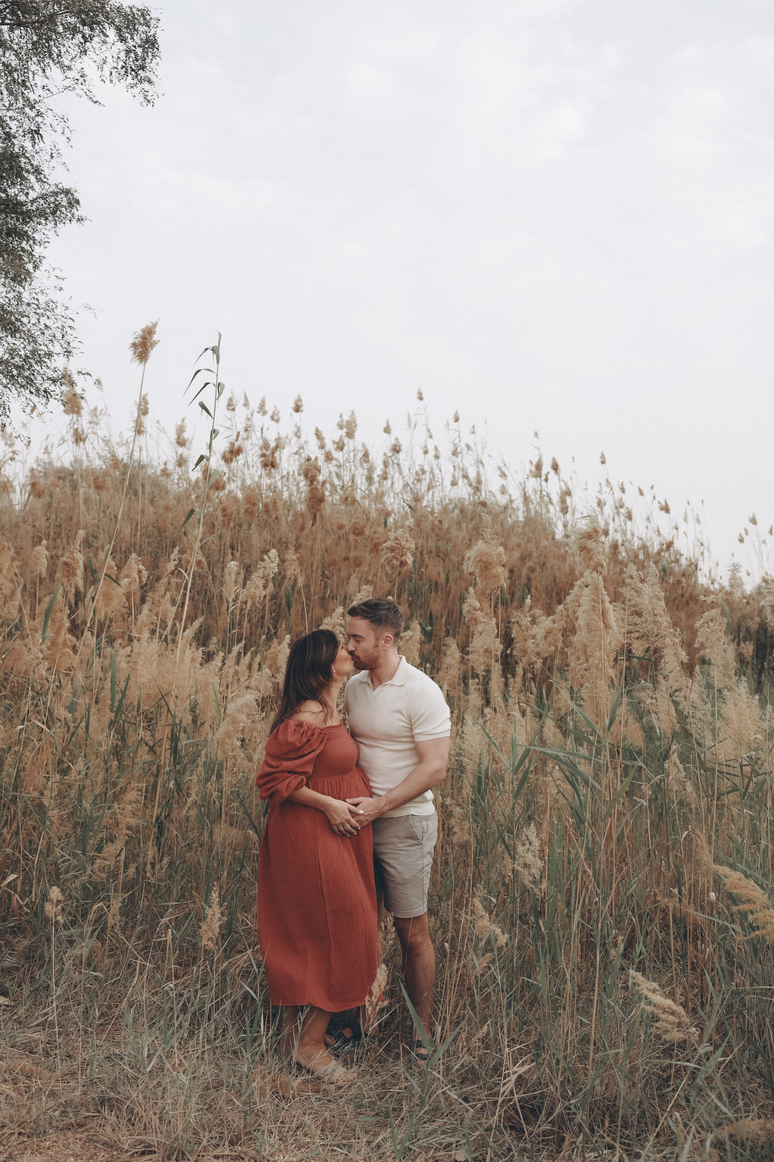 Maternity Qudra Lakes. Family Photographer in Dubai