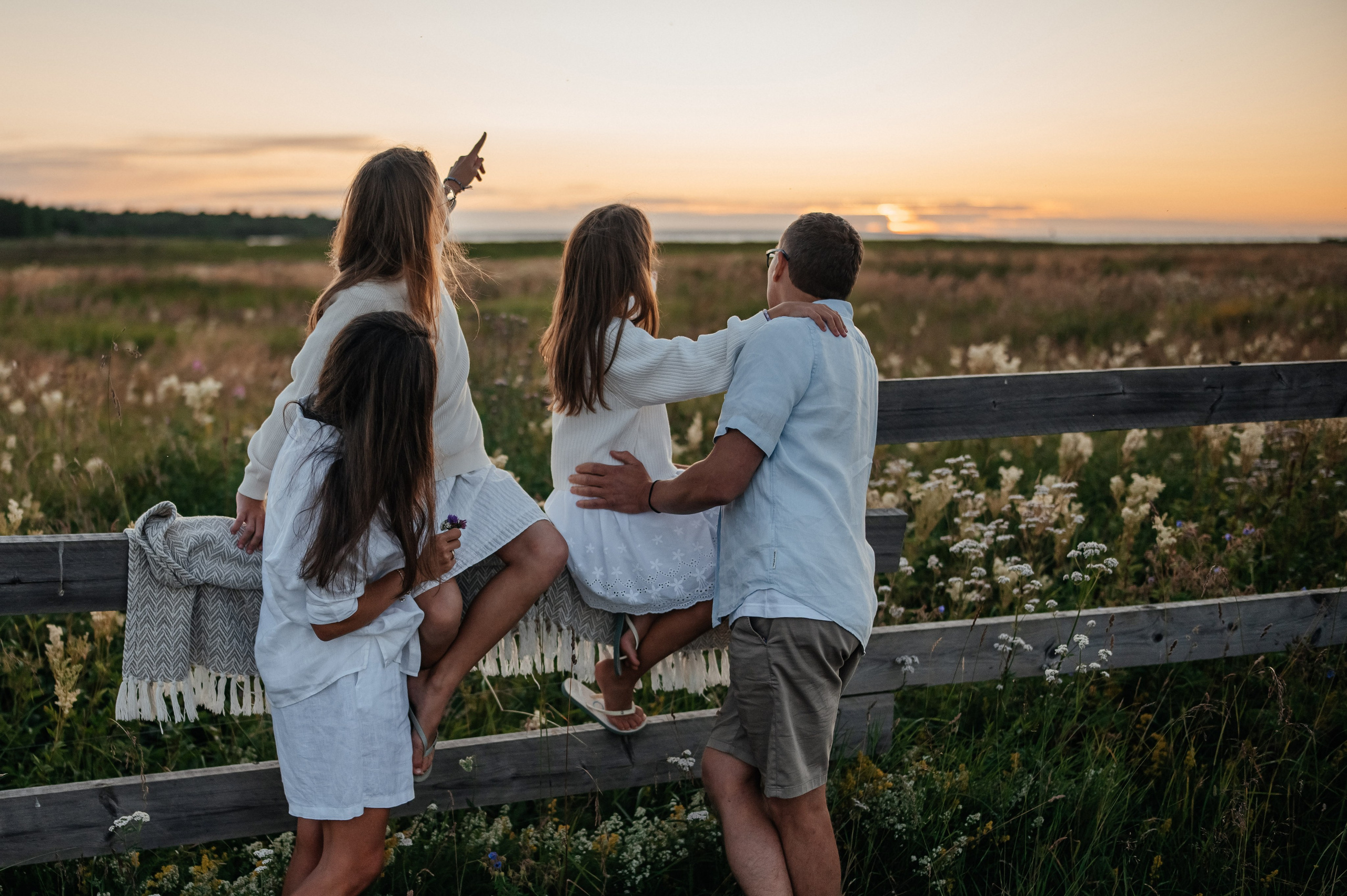 Летний вечер на Пальяссааре. Фотограф Таллинн — свадьба |семья | lovestory