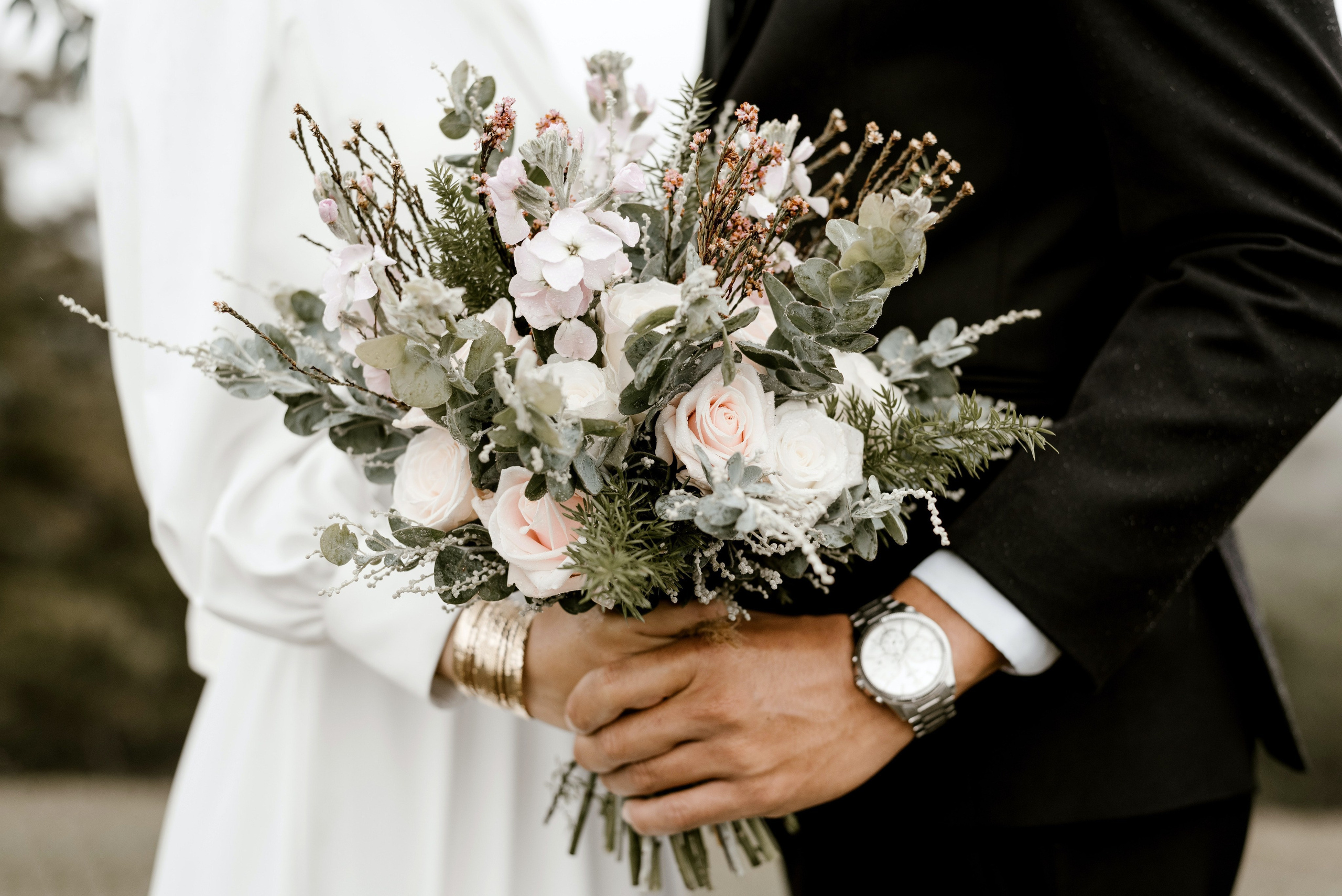 FAQ. Fotografa di matrimonio a Milano e in Lombardia. Racconto matrimoni con uno stile naturale, elegante e senza pose forzate