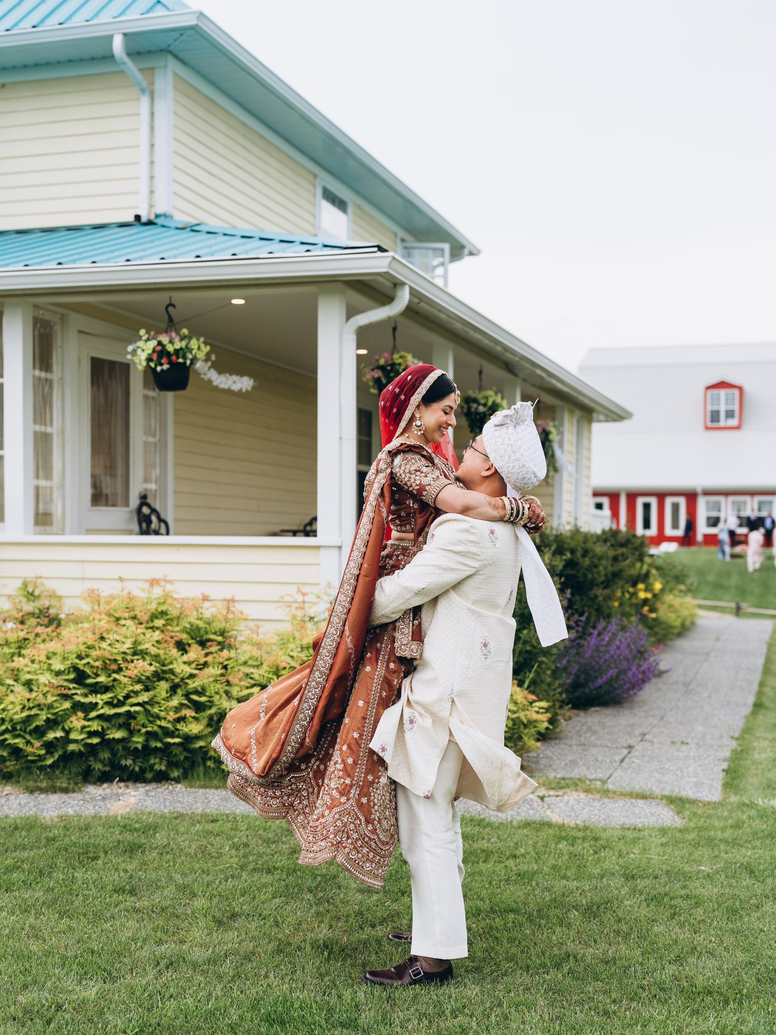 Jackie & Bindi. Calgary Wedding & Lifestyle Photographer — Yevhen Polishchuk