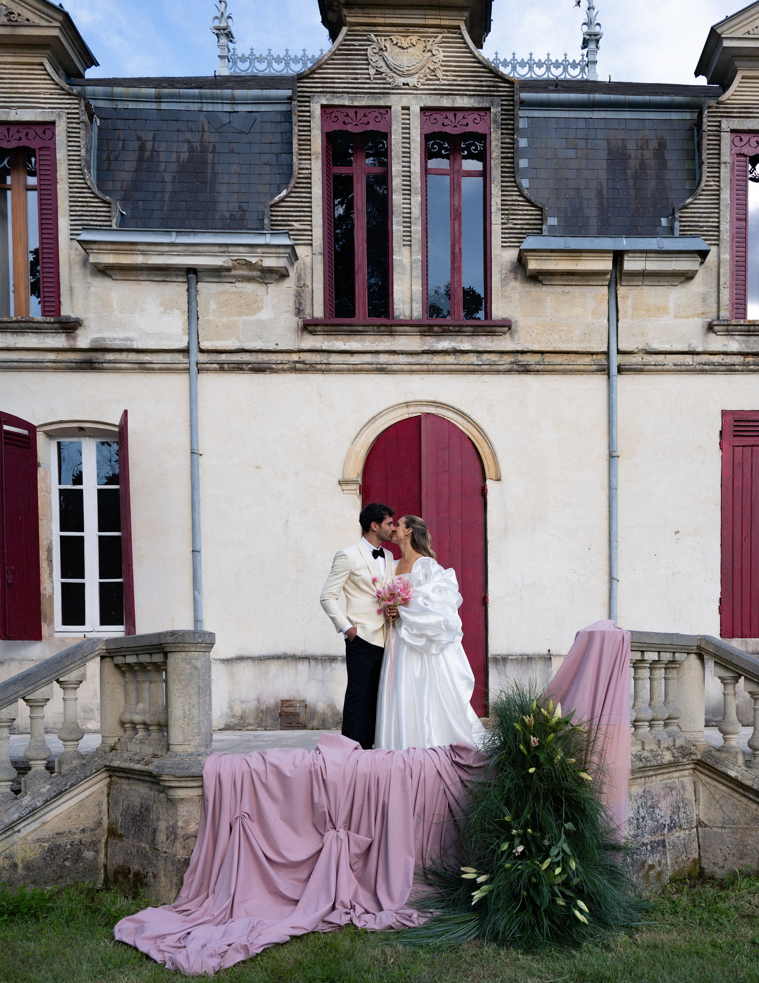 Paula and Tony. Wedding and commercial photographer