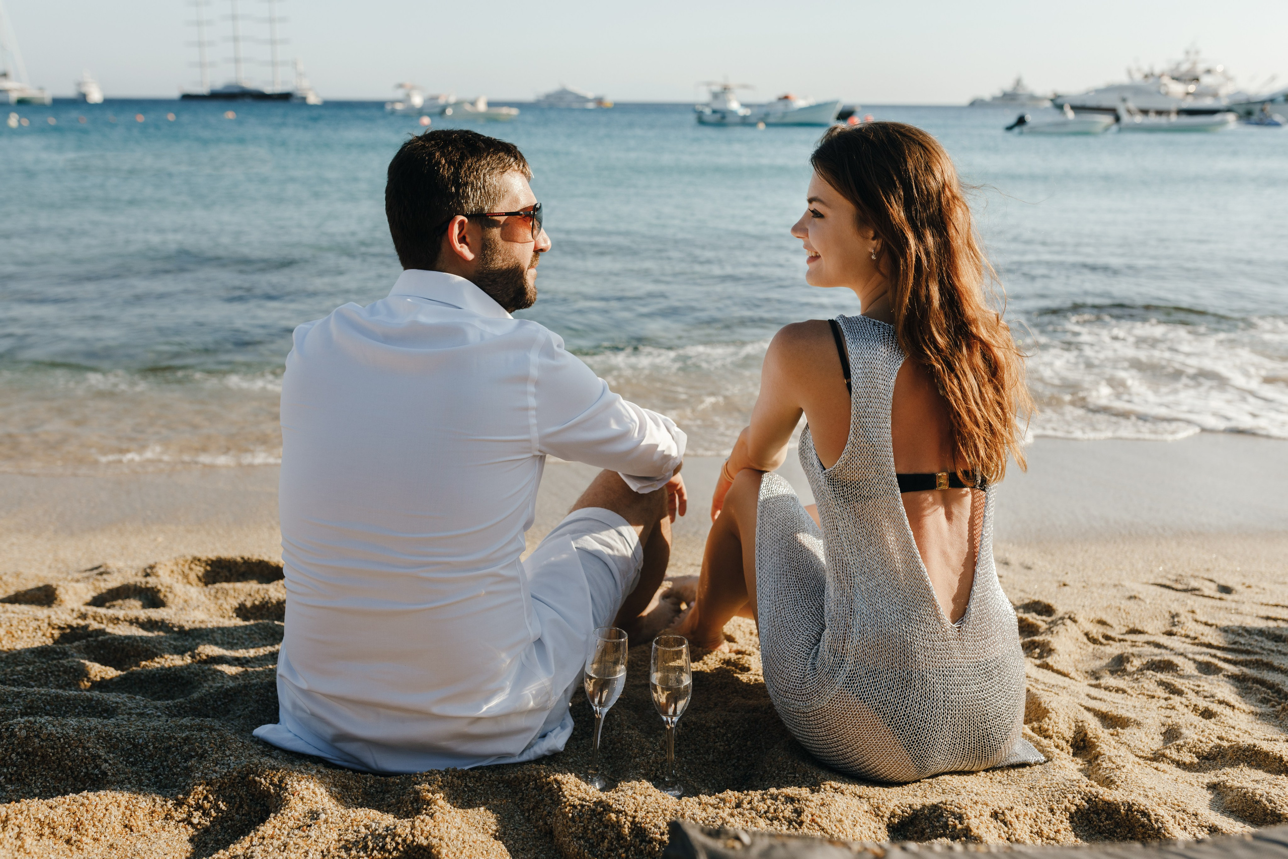 Ruslan & Nastya, Mykonos. Denny Savon — Photographer in Santorini | Weddings, Love Stories & Flying Dress