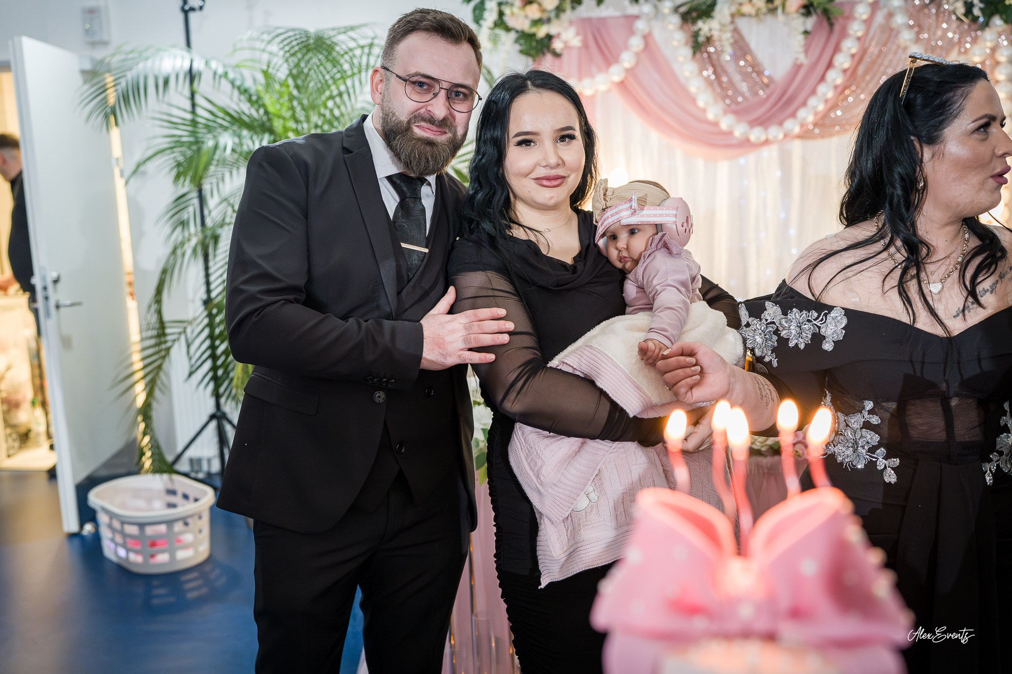 Fotograf Botez Roman Danemarca la biserica romaneasca din Agerbæk| Alex Events. AlexEvents Fotograf / Videograf de evenimente Danemarca DK Horsens, Arhus, Odense, Vejle.Nunta, botez, foto-studio