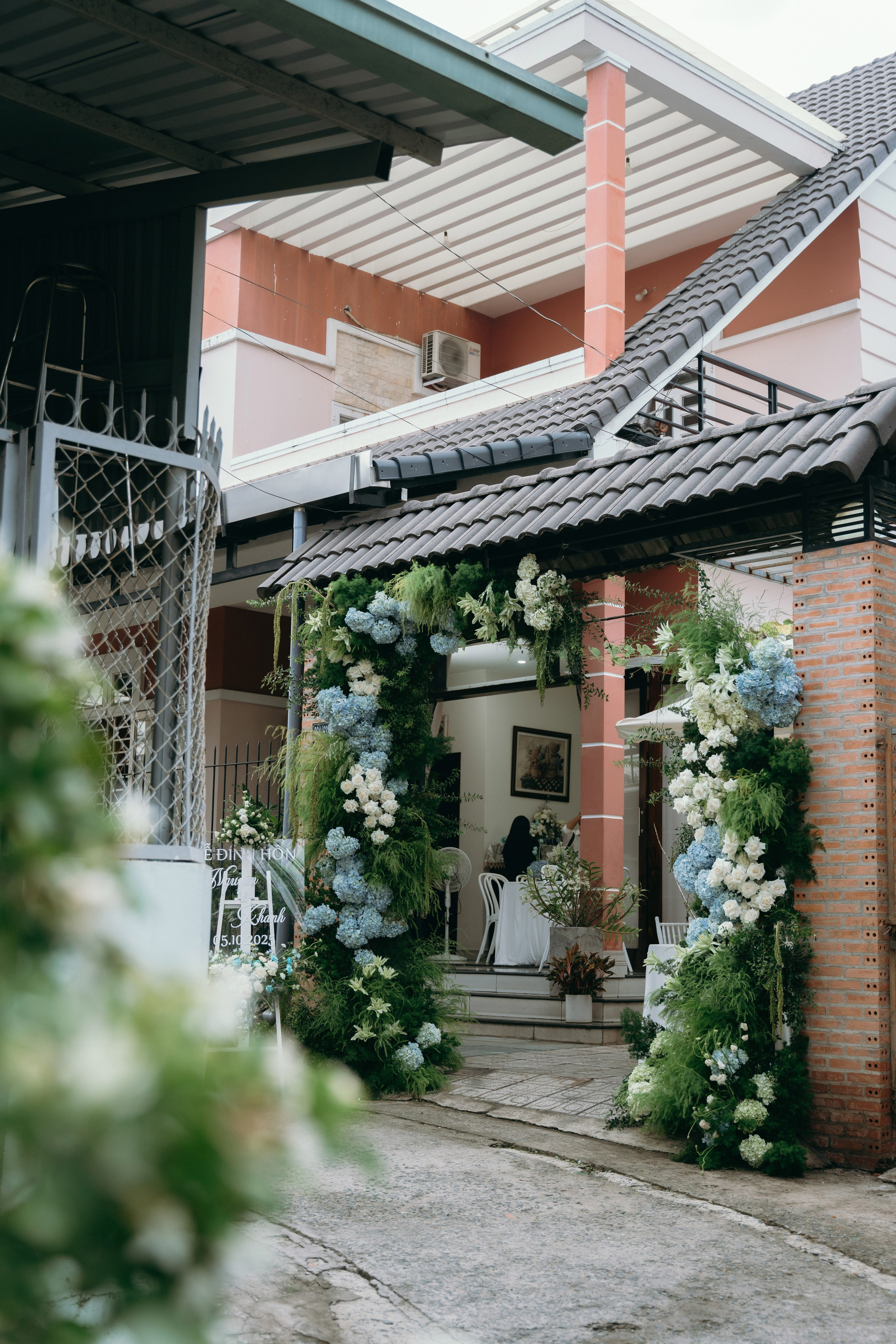 Khanh + Nguyen | Photojournalism. BenColor Studio