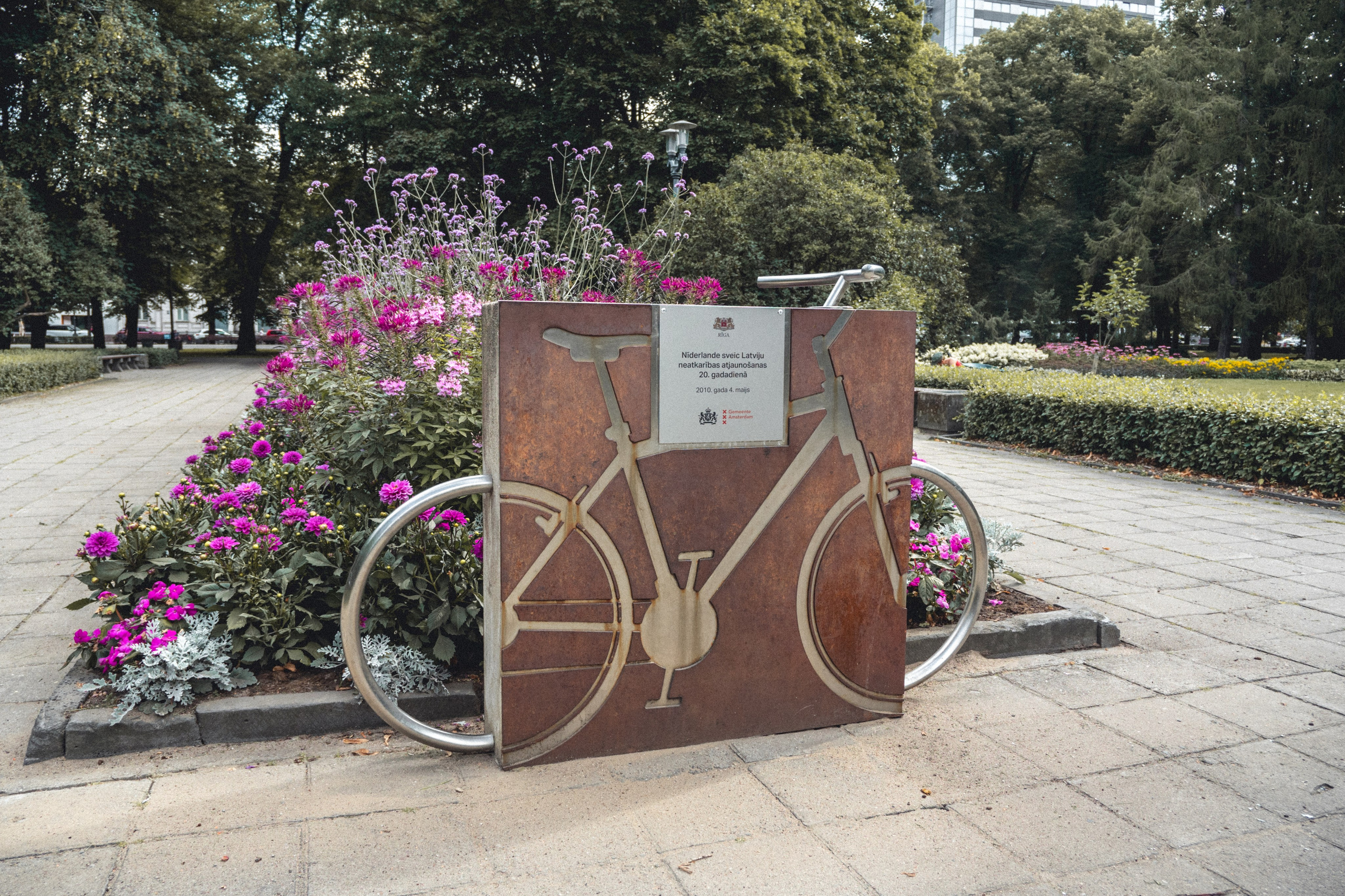 Voyage à Riga. Photographe sur Cote d’Azur. Portraits de familles, couples, enfants, événements