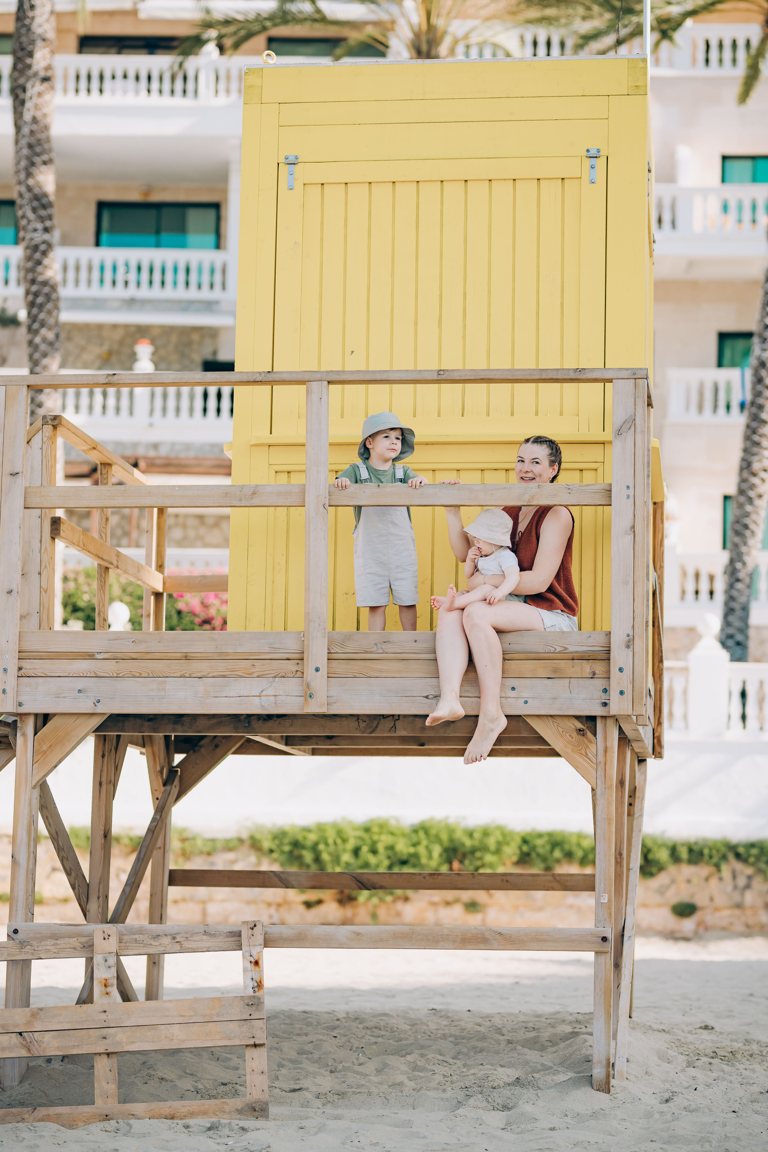 Mom of both. Photographer in Mallorca